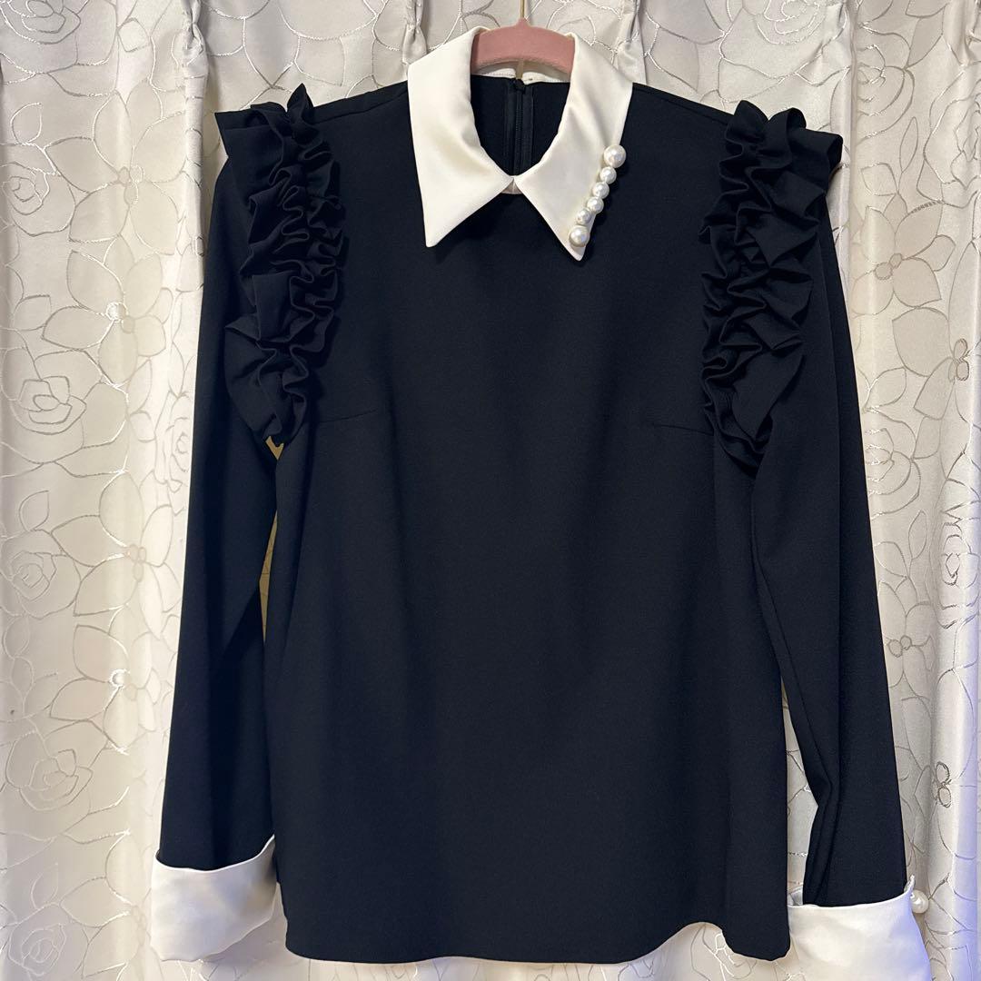 hue day to evening ブラウス hue DAY TO EVENING ワンサイドパールブラウス予約 | セレクトショップ