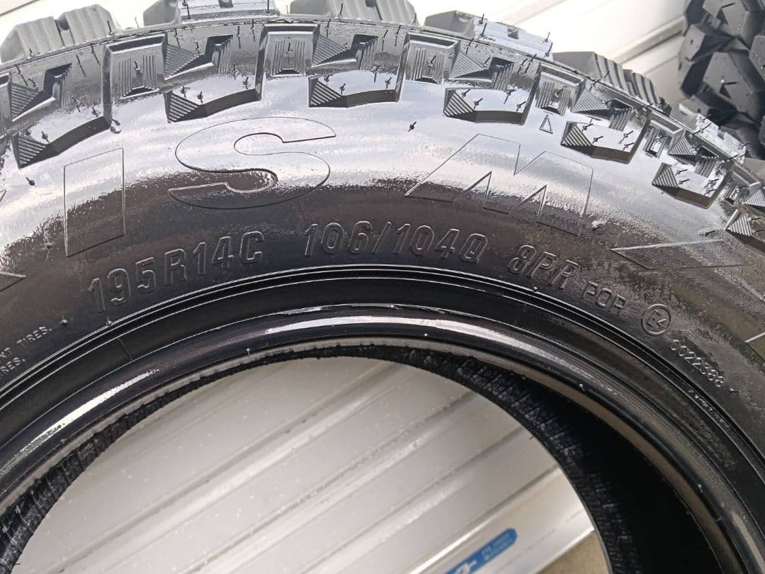 週末限定 MAXXIS BIGHORN MT-764 195R14 8PR - メルカリ