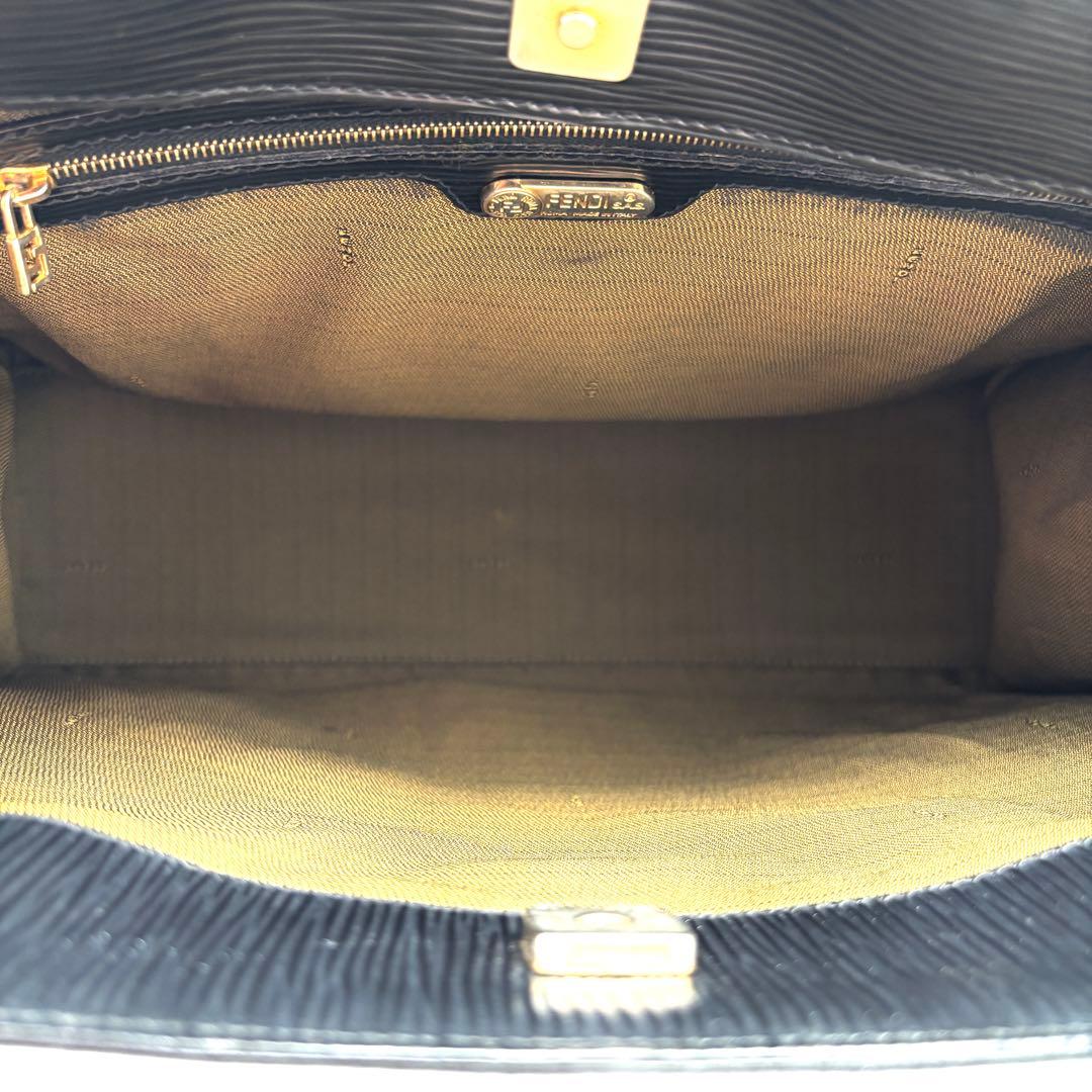 美品】フェンディ トートバッグ エピ ロゴ型押し ブラック レザー A4