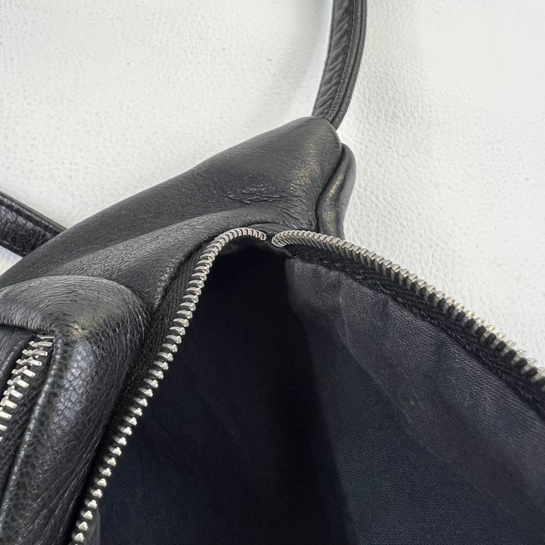 ルル☆交渉・希望金額はコメントのみOK様　Aeta アエタ ボディバッグブラック