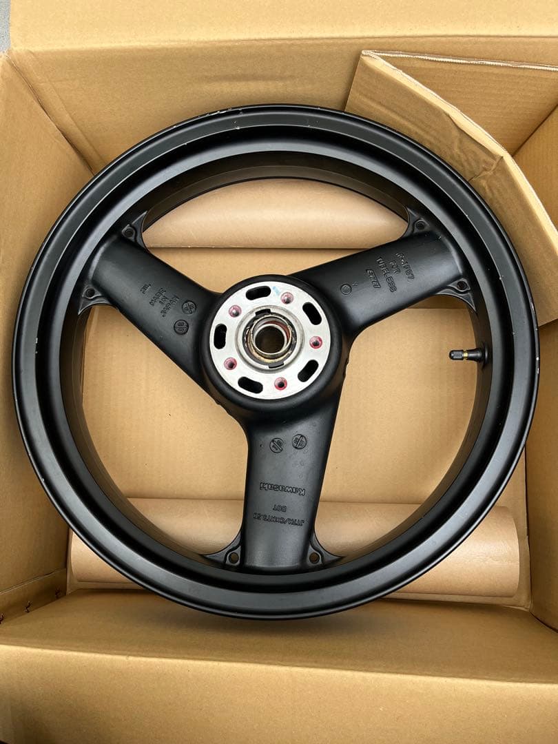 zrx1200フロントホイール　zzr1100D zx11流用 ウェビックガレージセール | 【M3】良品♪ZRX1100 純正フロント