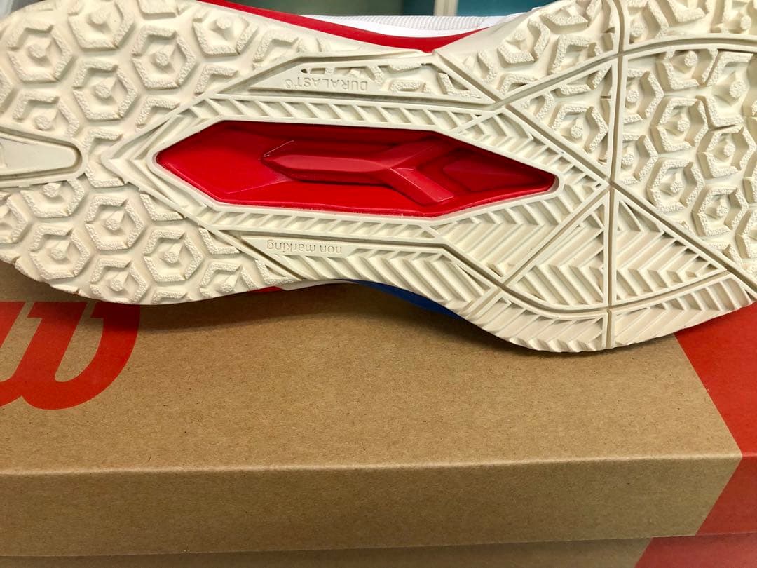 新品 Wilson Rush Pro v4.0 オムニ&クレー用 25.5cm