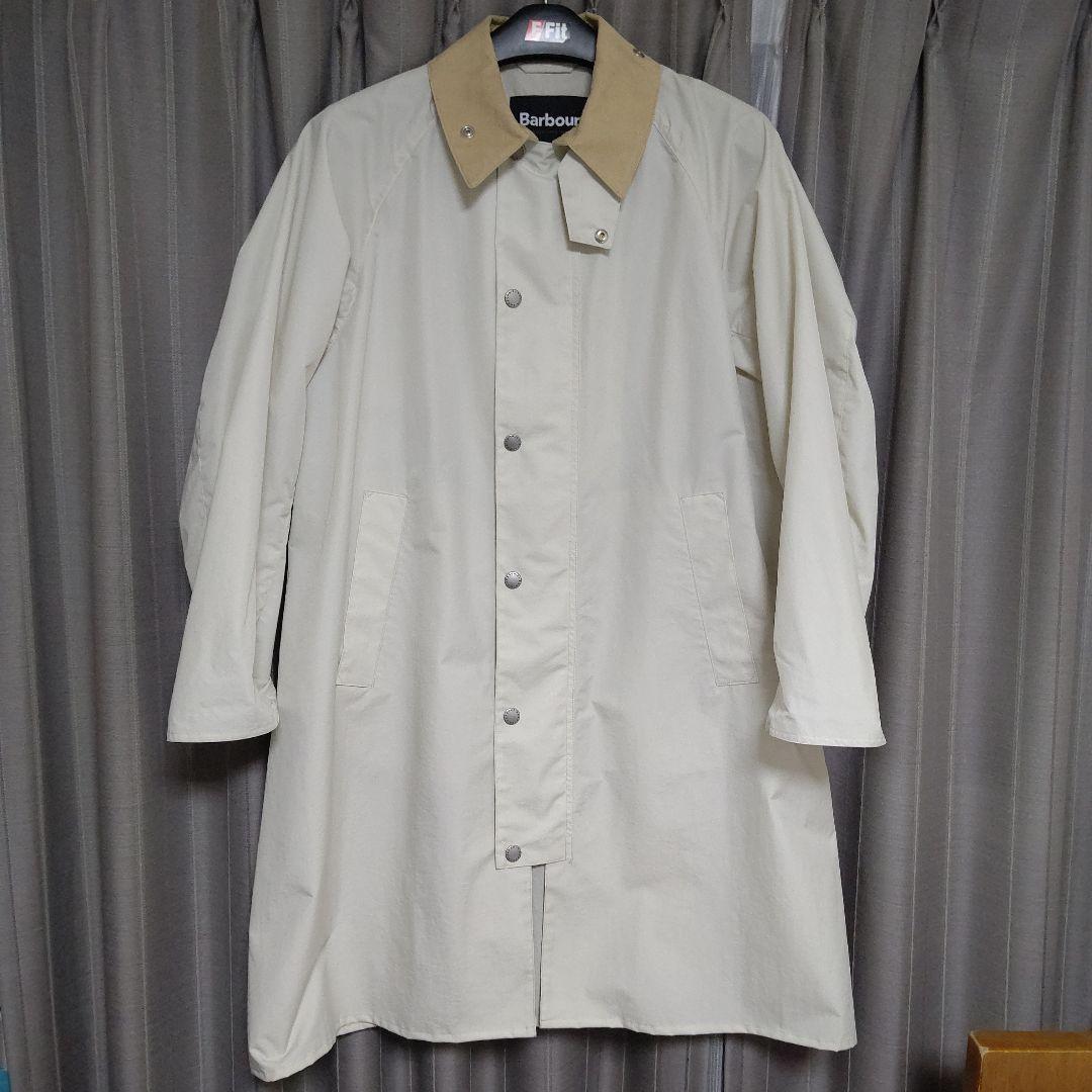 Barbour スプリングコート ホワイト ベージュ 交錯する過去と未来。伝統と革新が織りなすBarbour 2024 SPRING