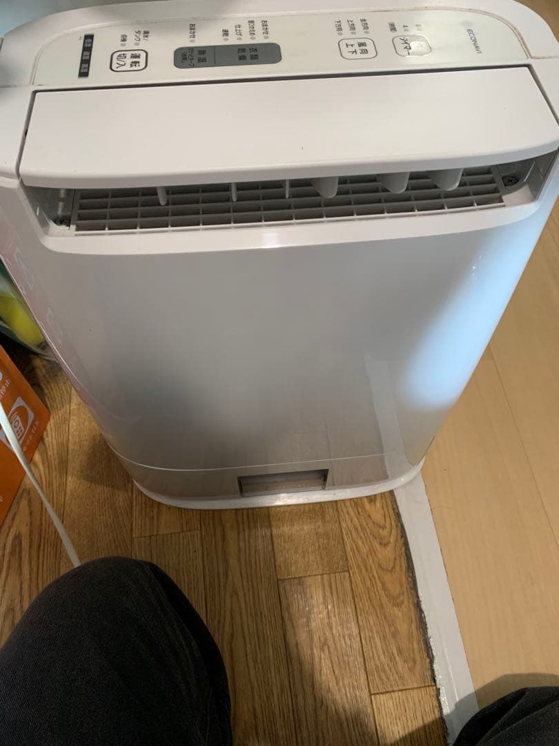 パナソニック デシカント方式 衣類乾燥除湿機| F-YZU60 概要 デシカント方式 衣類乾燥除湿機 F-YZUX60 | 衣類乾燥除湿機