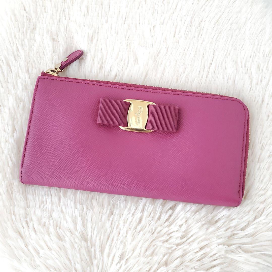 Salvatore Ferragamo 長財布 ヴァラ リボン レザー ピンク - メルカリ