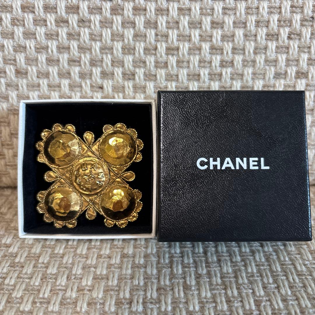 CHANEL ヴィンテージ　ブローチ　ゴールド シャネル ブローチ ココマーク CHANEL ピンブローチ アクセサリー