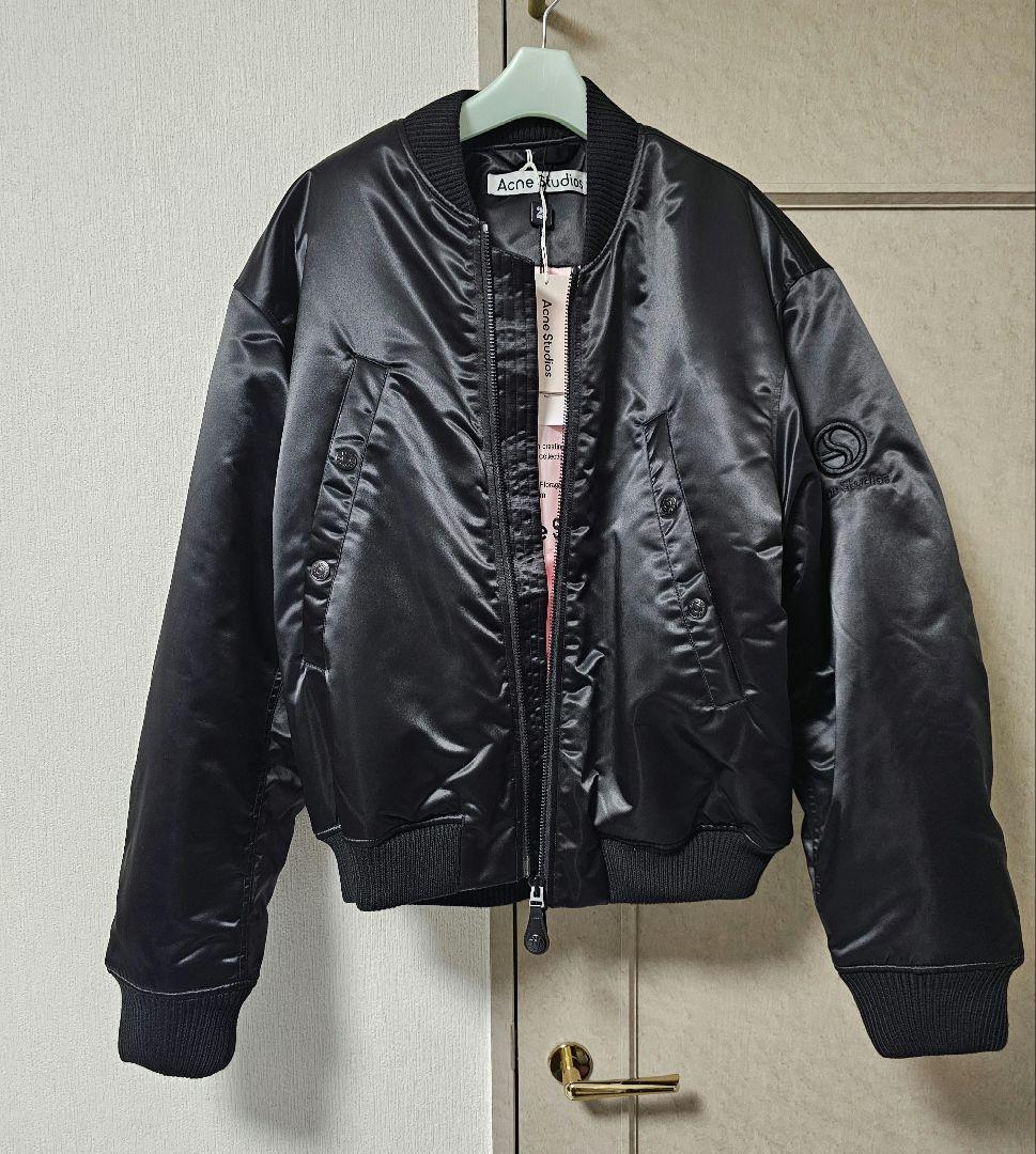 Acne Studios ボンバージャケット ロゴグラム ブラック 46 - メルカリ