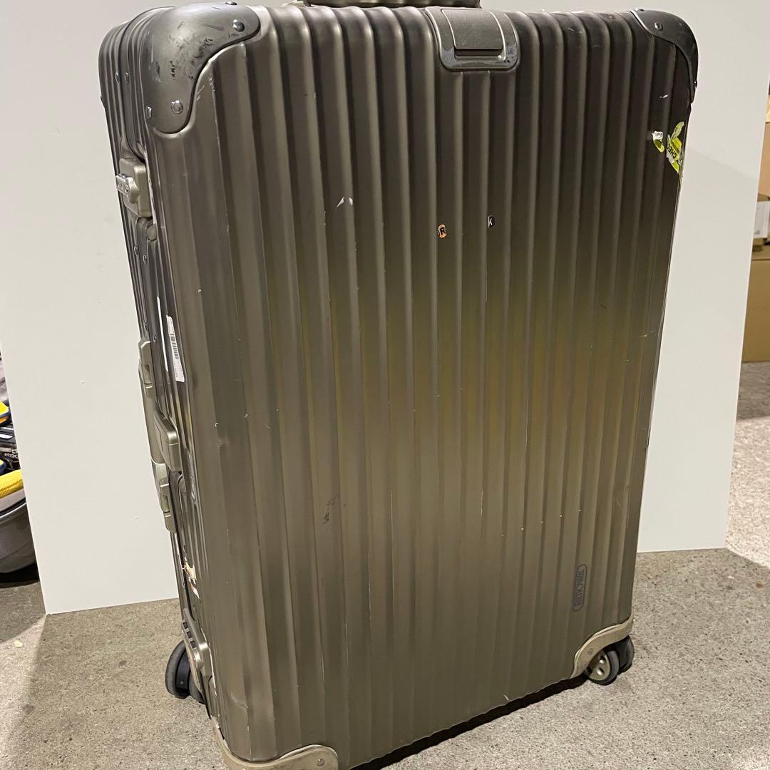 リモワ　大型シルバーキャリーケース リモワ スーツケース/キャリーケース/トラベルバッグ バッグ メンズ