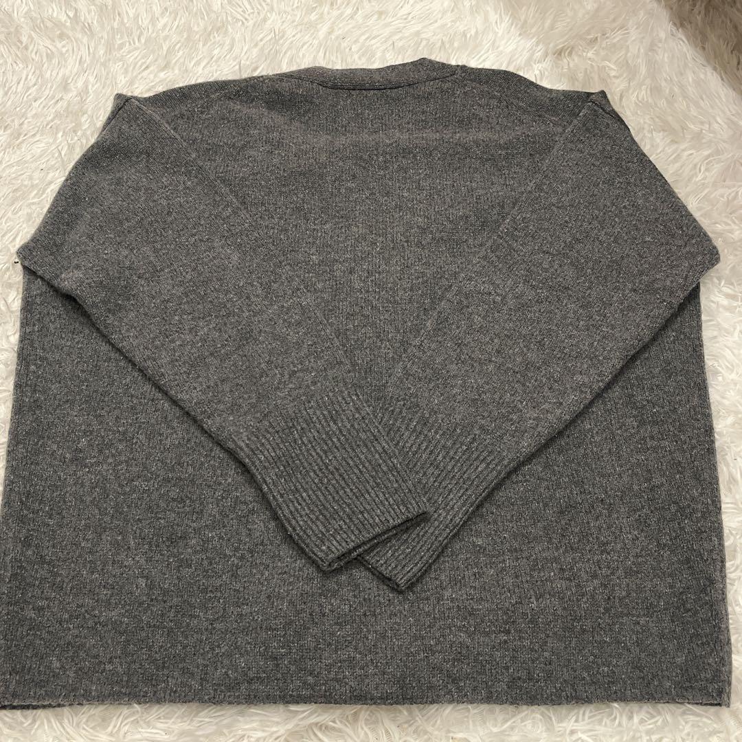 お値引き❣️美品✨conte vネックカーディガン ニット メタルボタン