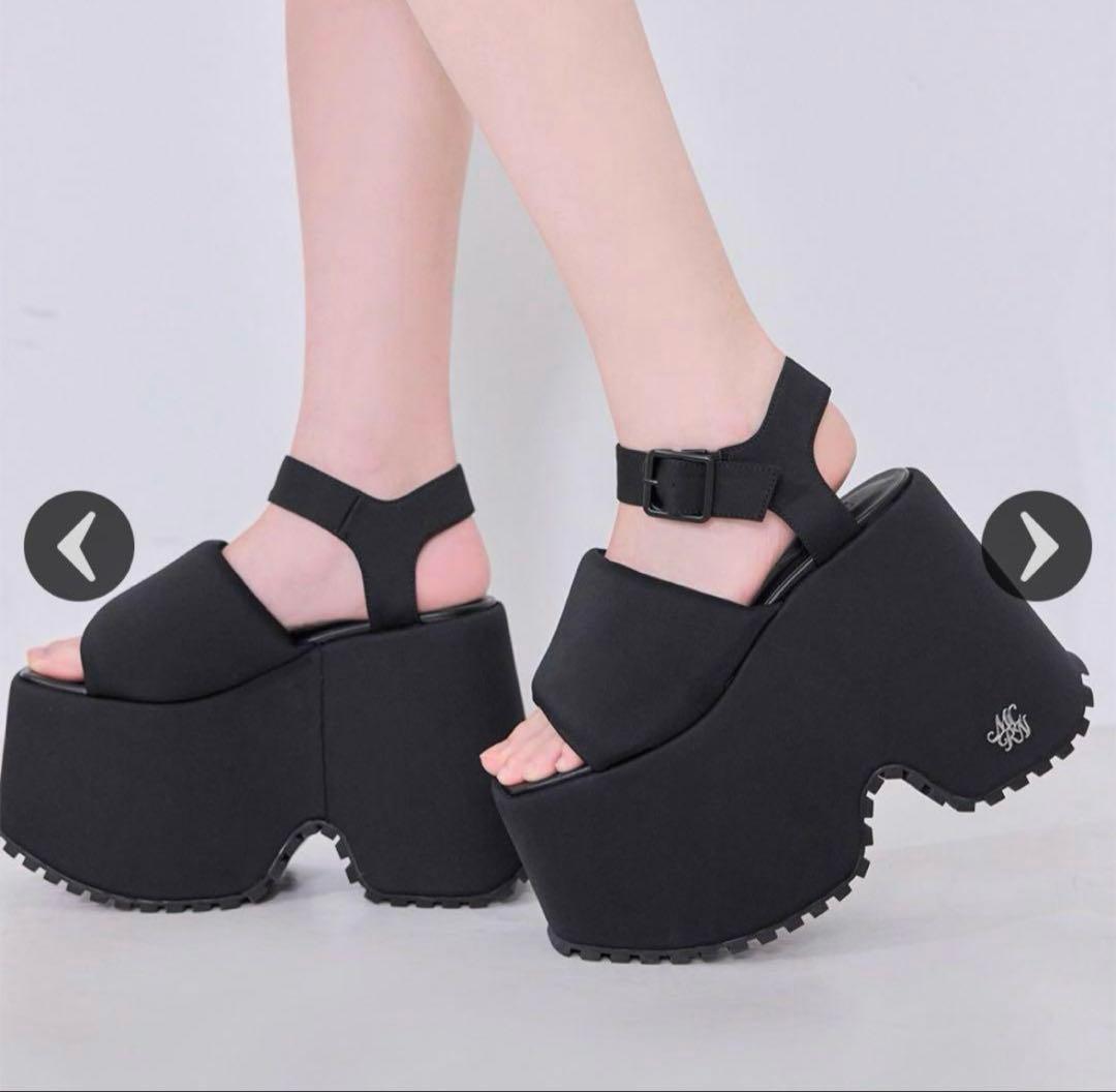 ミシェルマカロン 厚底パテッドサンダル michellMacaron サンダル