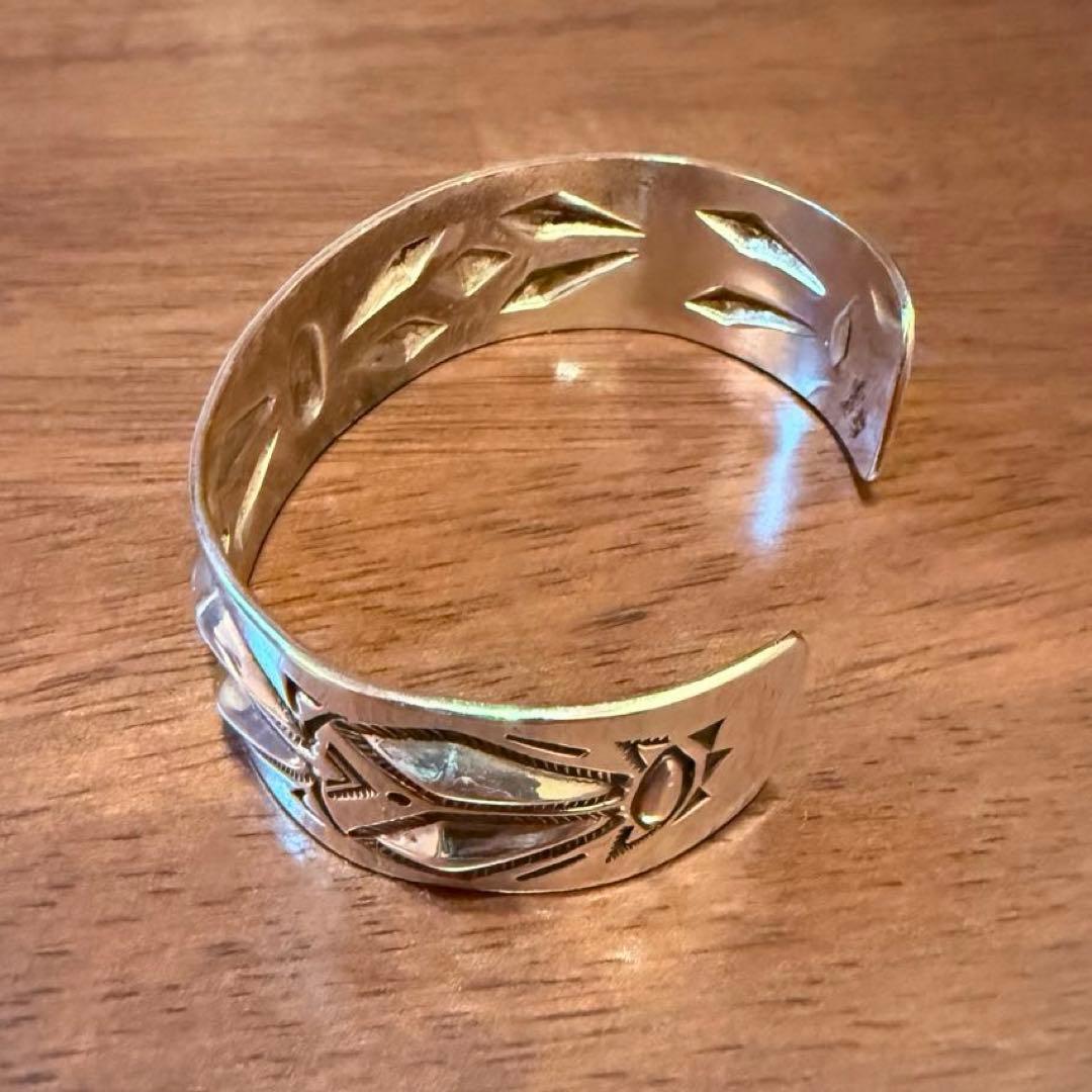 RAY ADAKAI レイアダカイ シルバーバングル - メルカリ