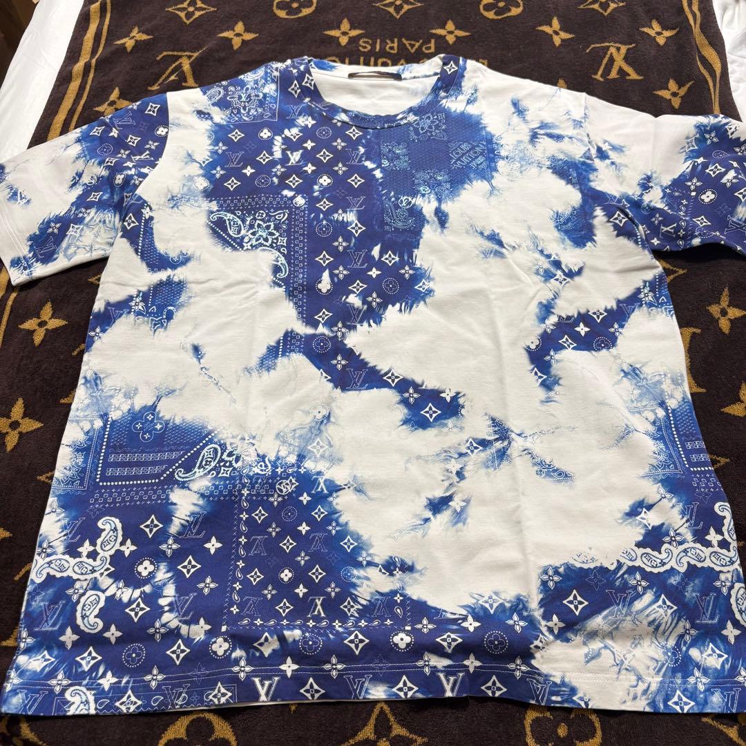 Louis Vuitton ペイズリー柄 Tシャツ - メルカリ