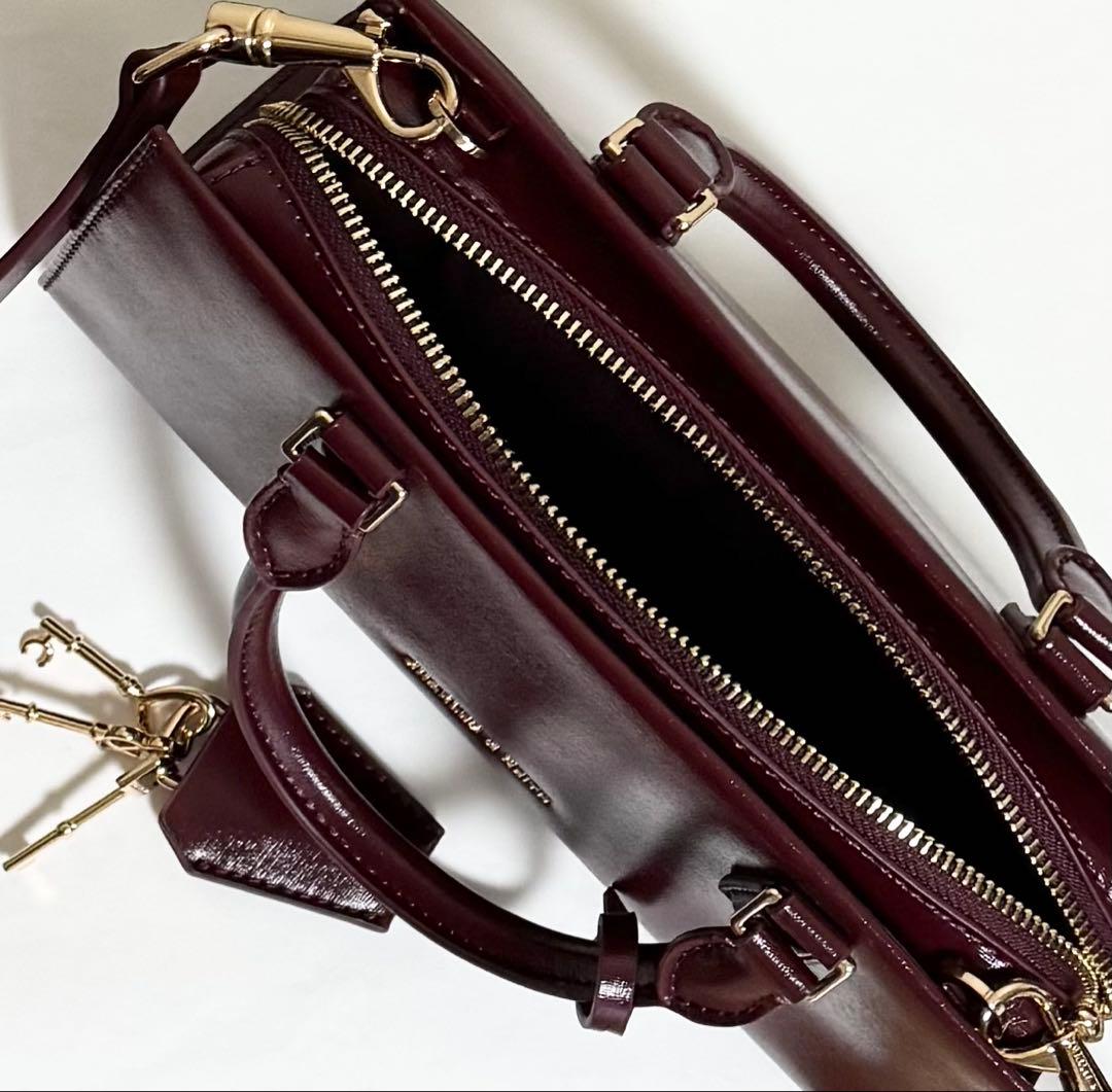 CHARLES & KEITH ミニケリー トートバッグ マルベリープラム - メルカリ