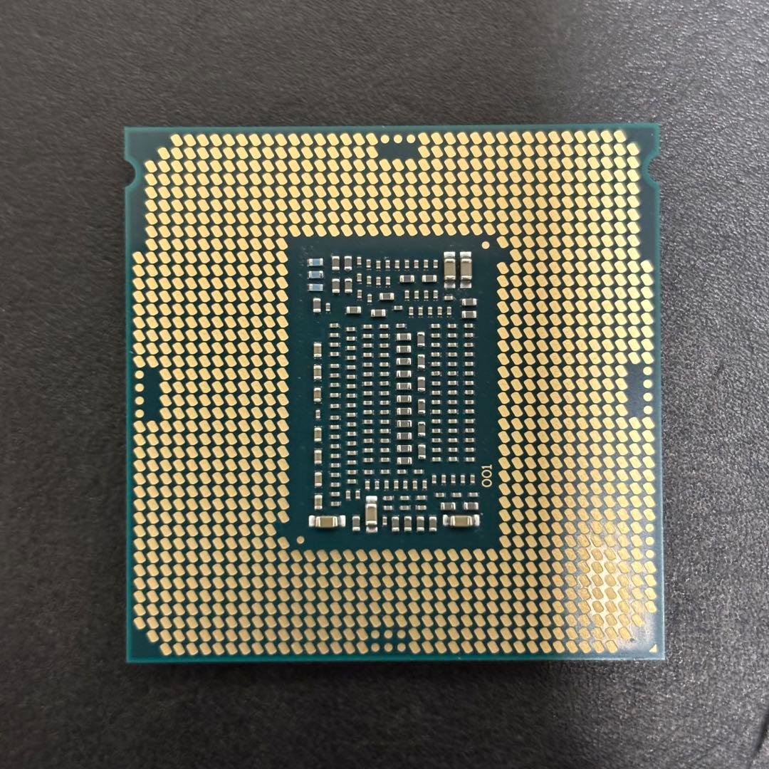 動作品 Intel Core i7-8700K CPU 3.70GHz