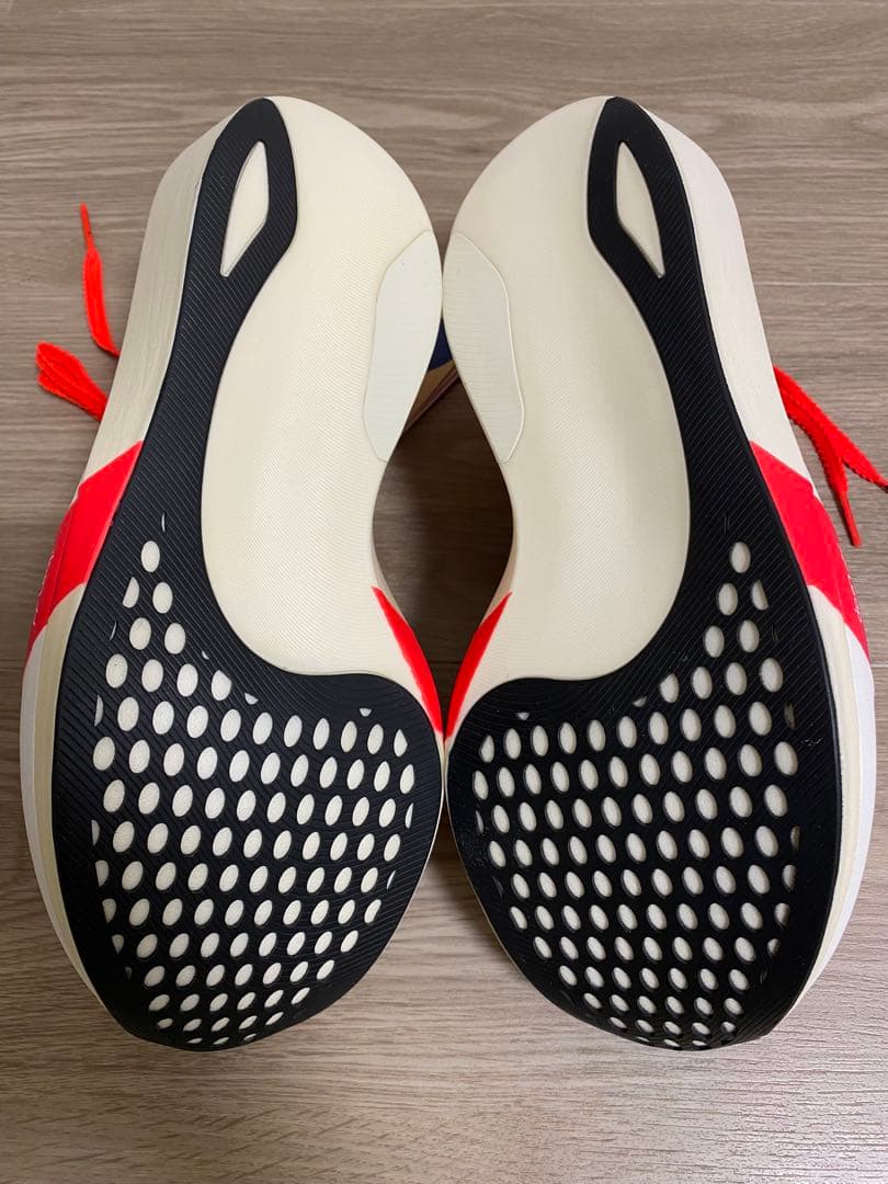 【新品未使用】ASICS メタスピードエッジトウキョウ 25.5cm レッド