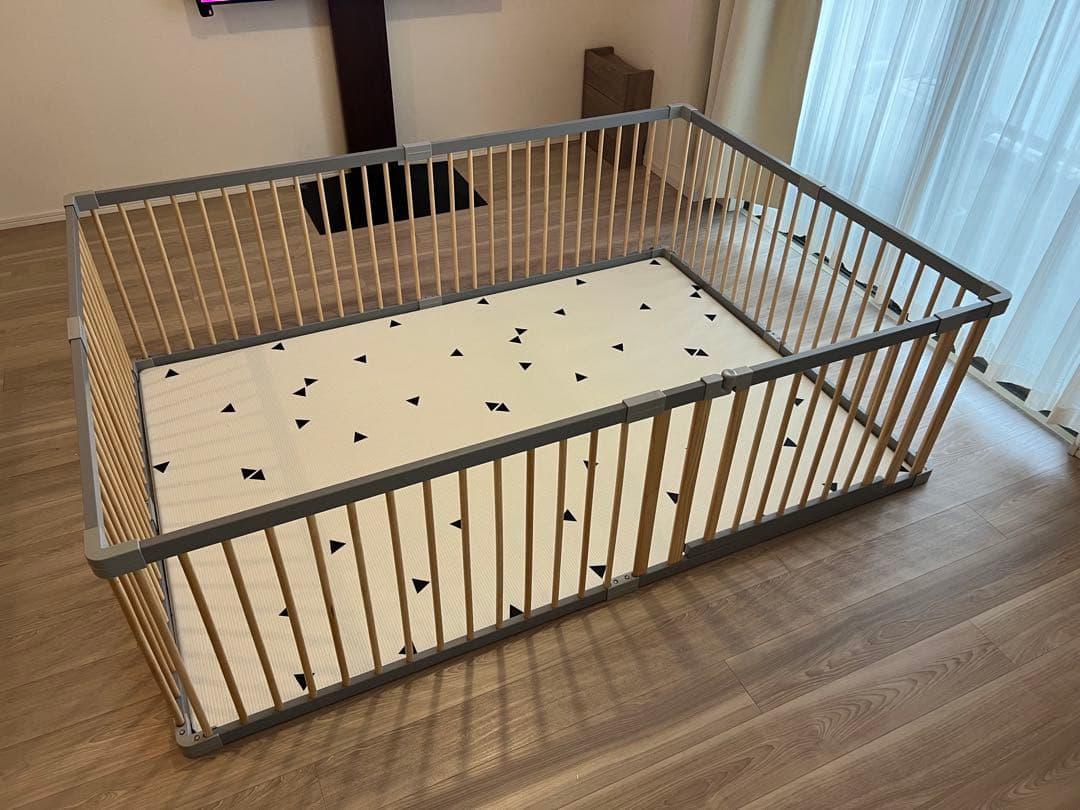 LITTLE BOT BABY 木製ベビーサークル グレー