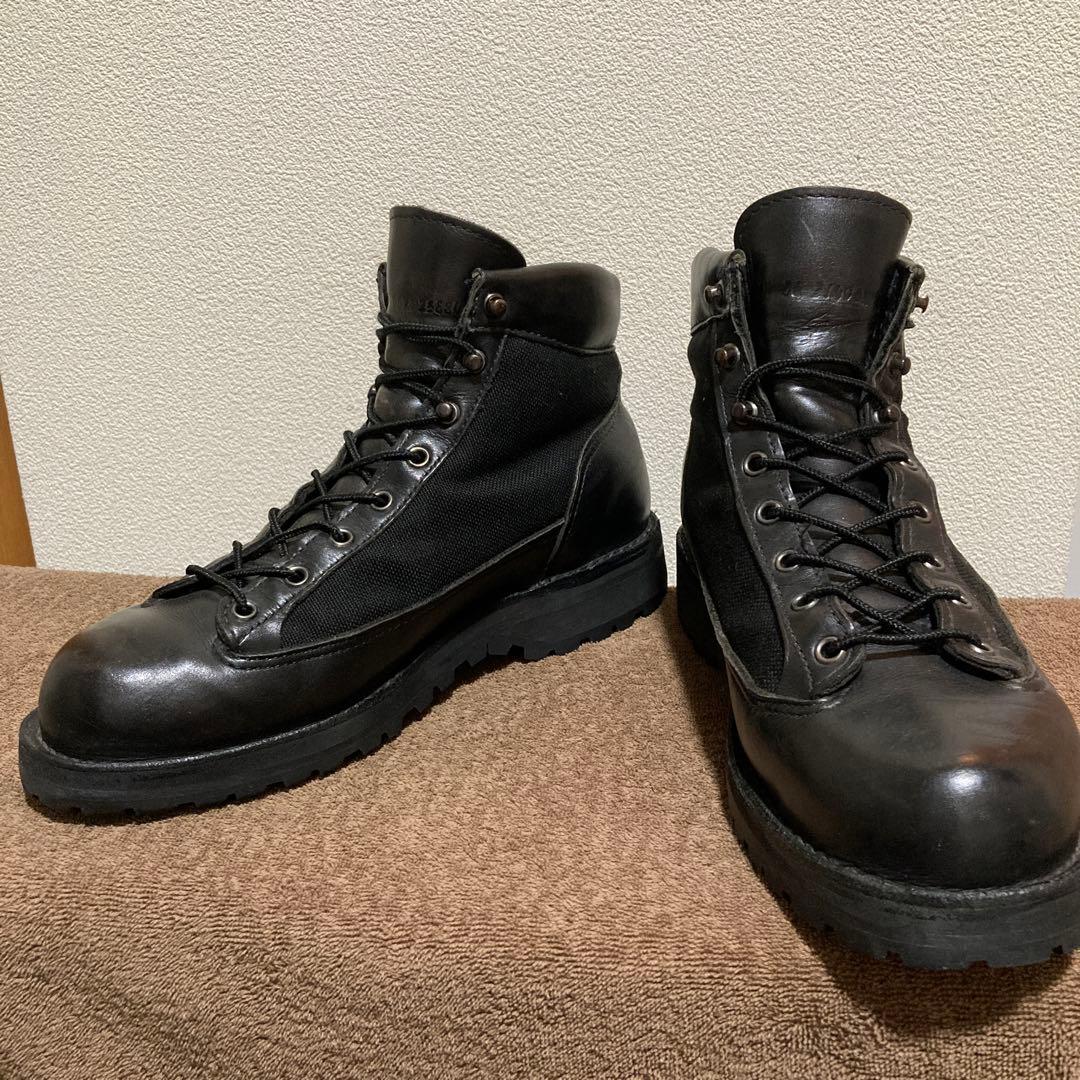 美品USA】Danner ダナーライト 31400X US8.5黒 - メルカリ