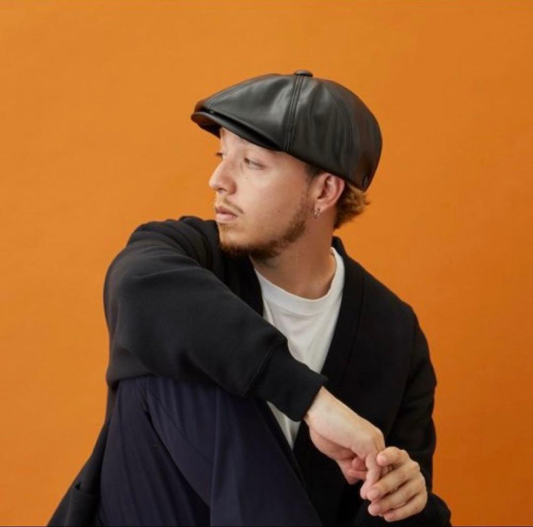 CALEE 牛革 レザーキャスケット M CALEE - CAL LOGO EMBROIDERY LEATHER CAS (BLACK) / ロゴ刺繍 レザー