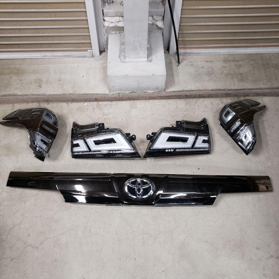 30ヴェルファイア後期 純正テールランプ - メルカリ