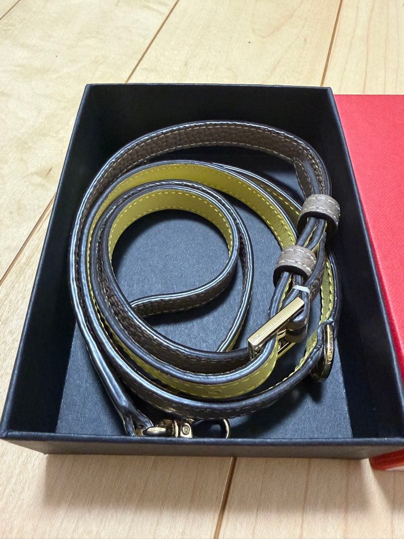 ボナベンチュラ ショルダー ストラップ (ゴールド) エトープ