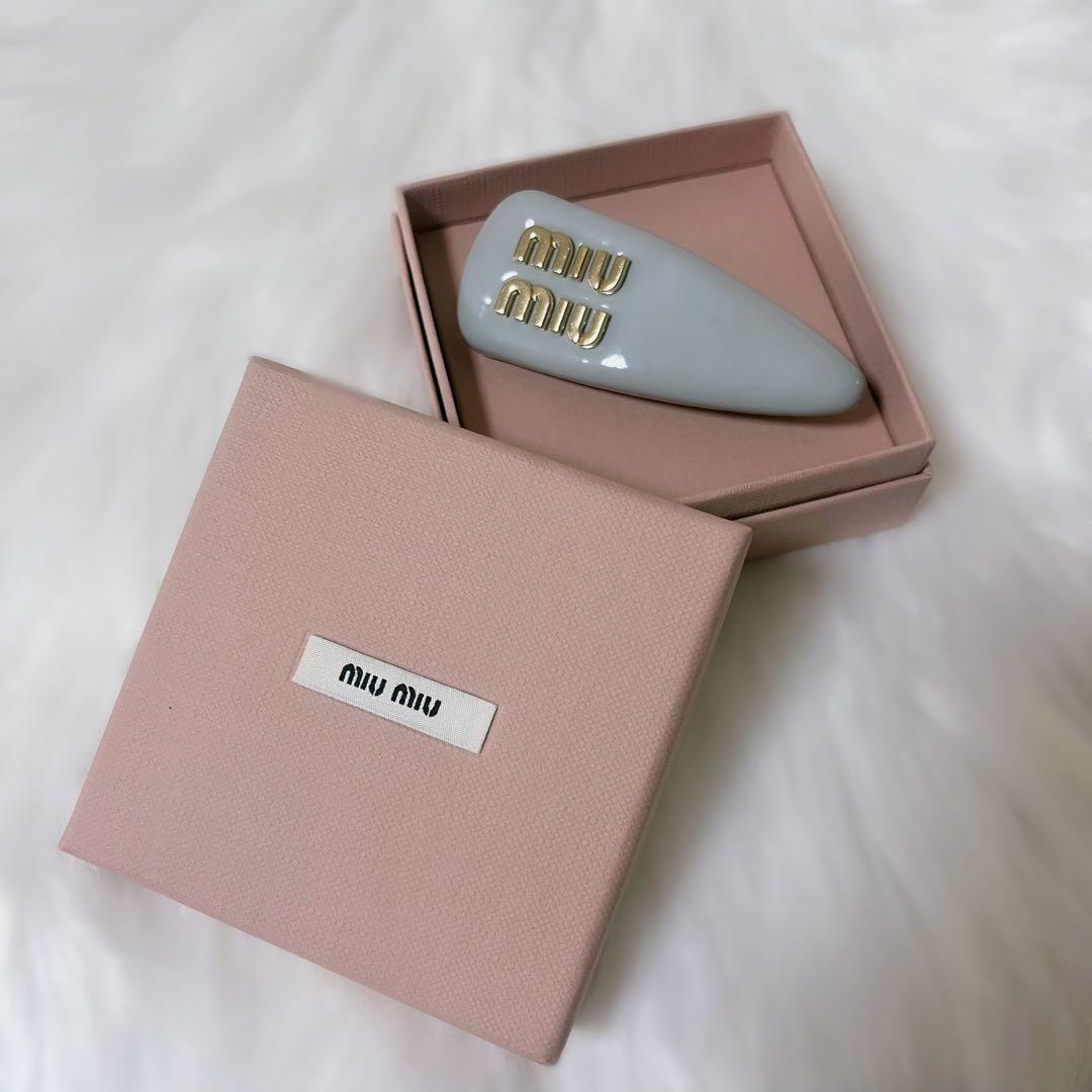 正規品　MIUMIU ブルー　バレッタ 楽天市場】MIUMIU ミュウミュウ バレッタ 5IF092 049 レディース
