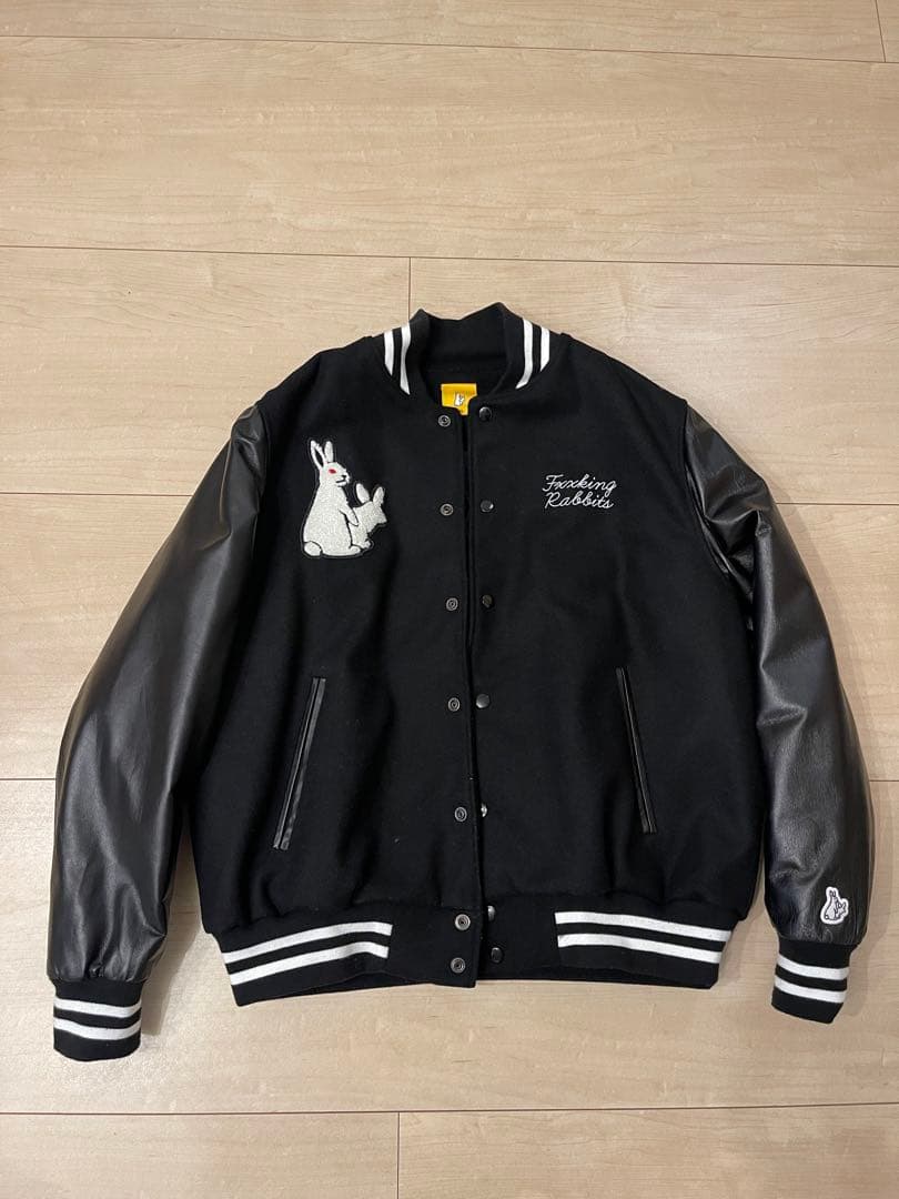 入手困難】FR2 FXXKING RABBITS スタジャン Mサイズ - メルカリ