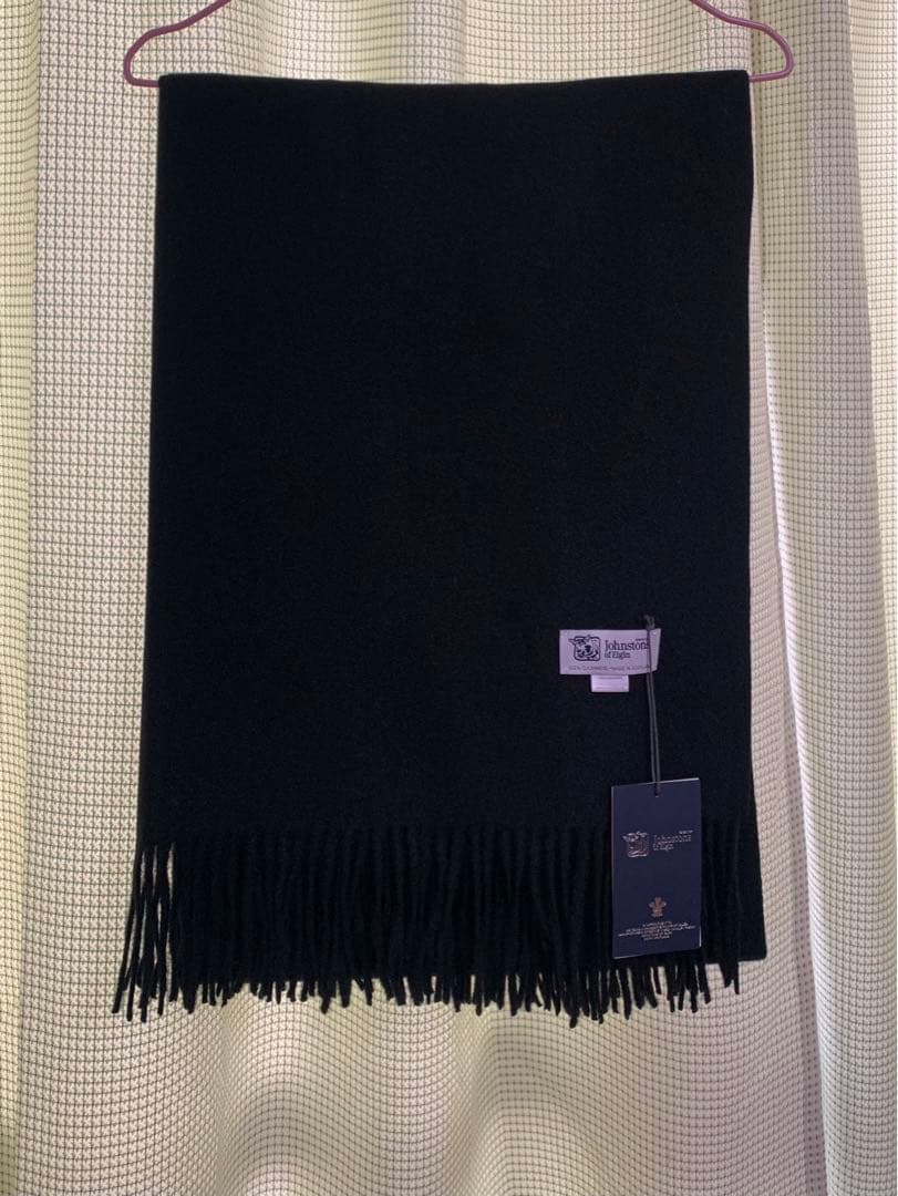 今人気ジョンストンズカシミヤ100%大判ストール ブラック末使用 - メルカリ