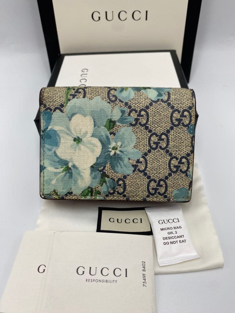 ️ 美品‼️グッチGUCCI 財布　二つ折り財布　GGキャンバス　花 GUCCI（グッチ） 財布 二つ折りコンパクト財布 カードケースウォレット