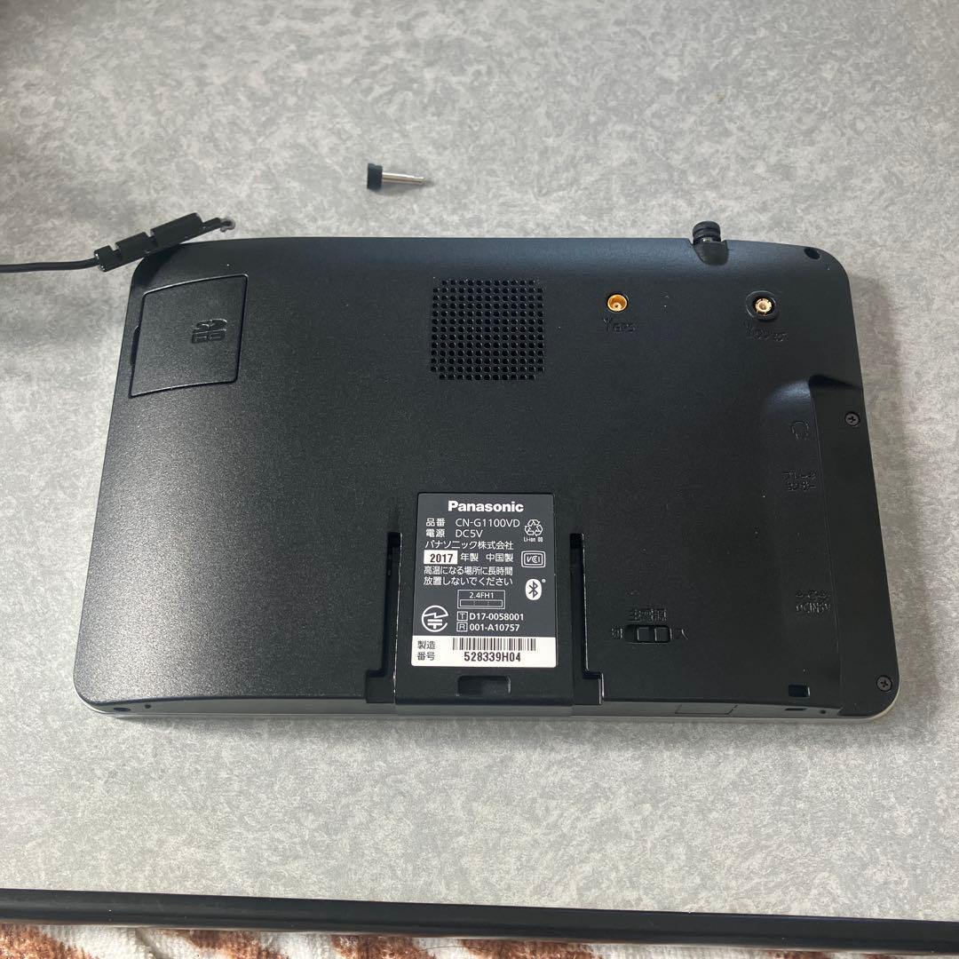 Panasonic CN-G100D カーナビ 2017年製 パナソニック、「みちびき」3機対応の9V型ダイナビッグディスプレイ