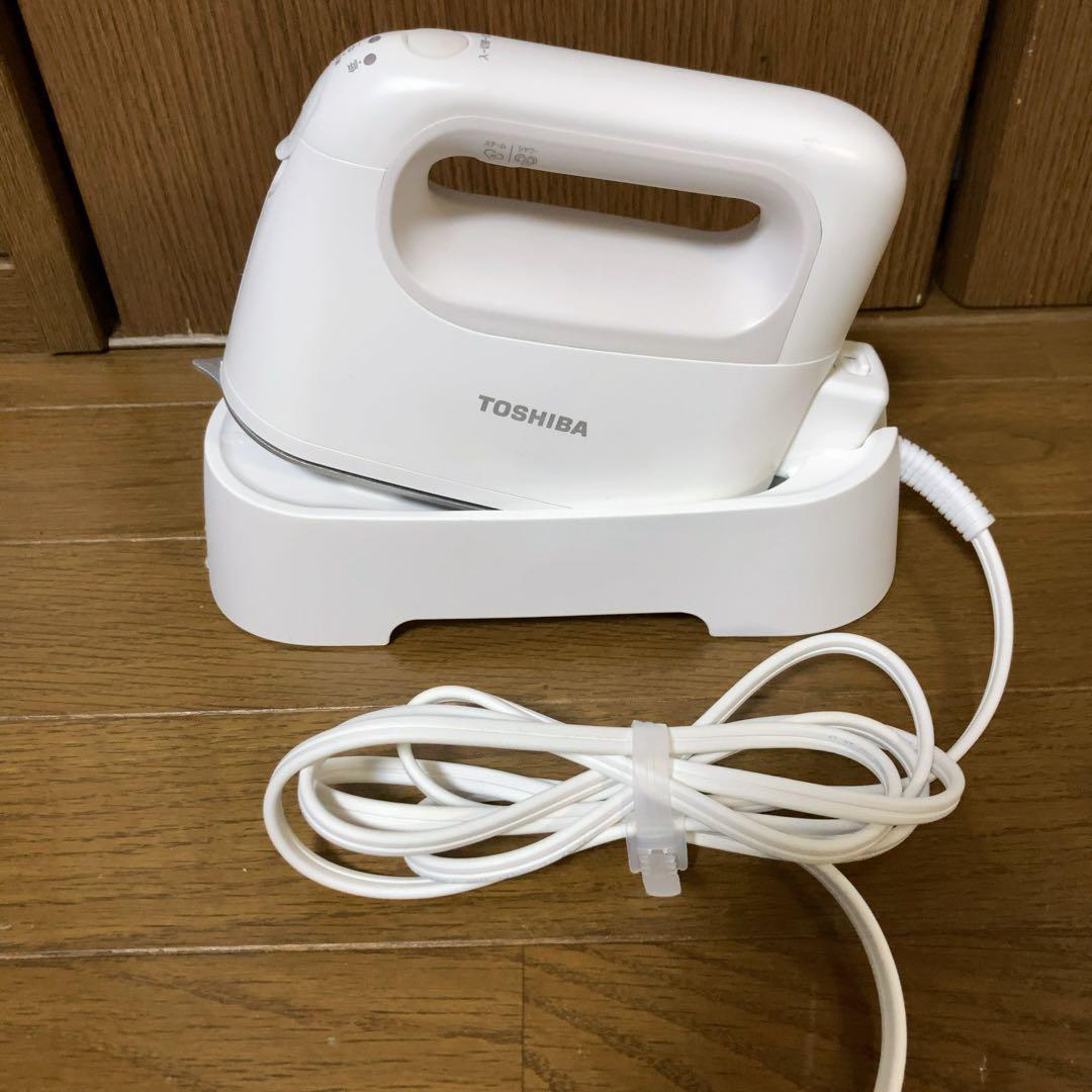TOSHIBA コードレス衣類スチーマー/アイロン TAS-X7 美品 本体 - メルカリ