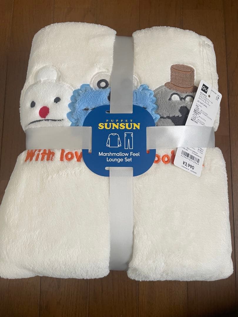 【XL】SUNSUN マシュマロフィール ラウンジセット gu マシュマロフィールラウンジセット パペットスンスン - メルカリ