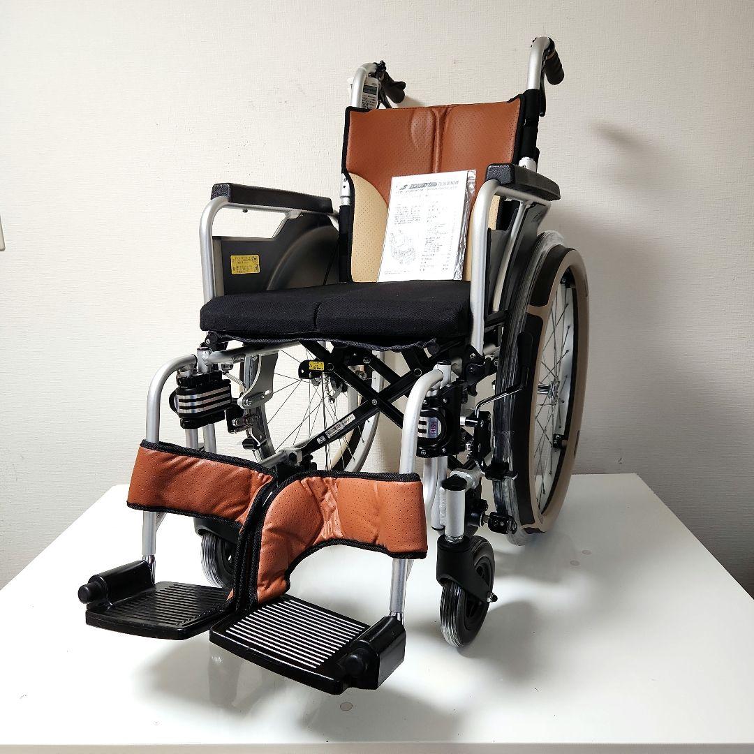 Miki　自走用　多機能　とまっティシリーズ　車椅子　SKT-400B 多機能自走用車いす SKT-400B「スキット400B とまっティ（自動ブレーキ