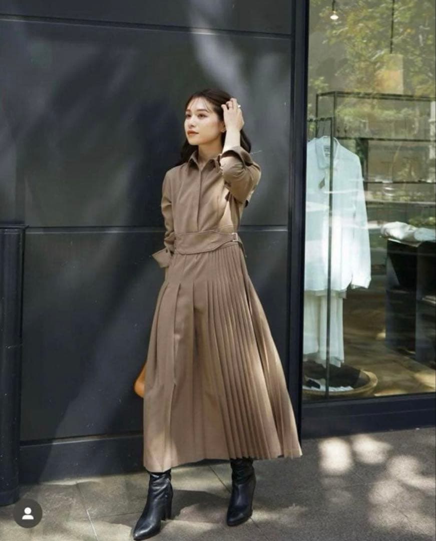 L'AUBE BLANC Asymmetry pleats Dress Sサイズ 再入荷】Asymmetry pleats Dress – L'AUBE BLANC