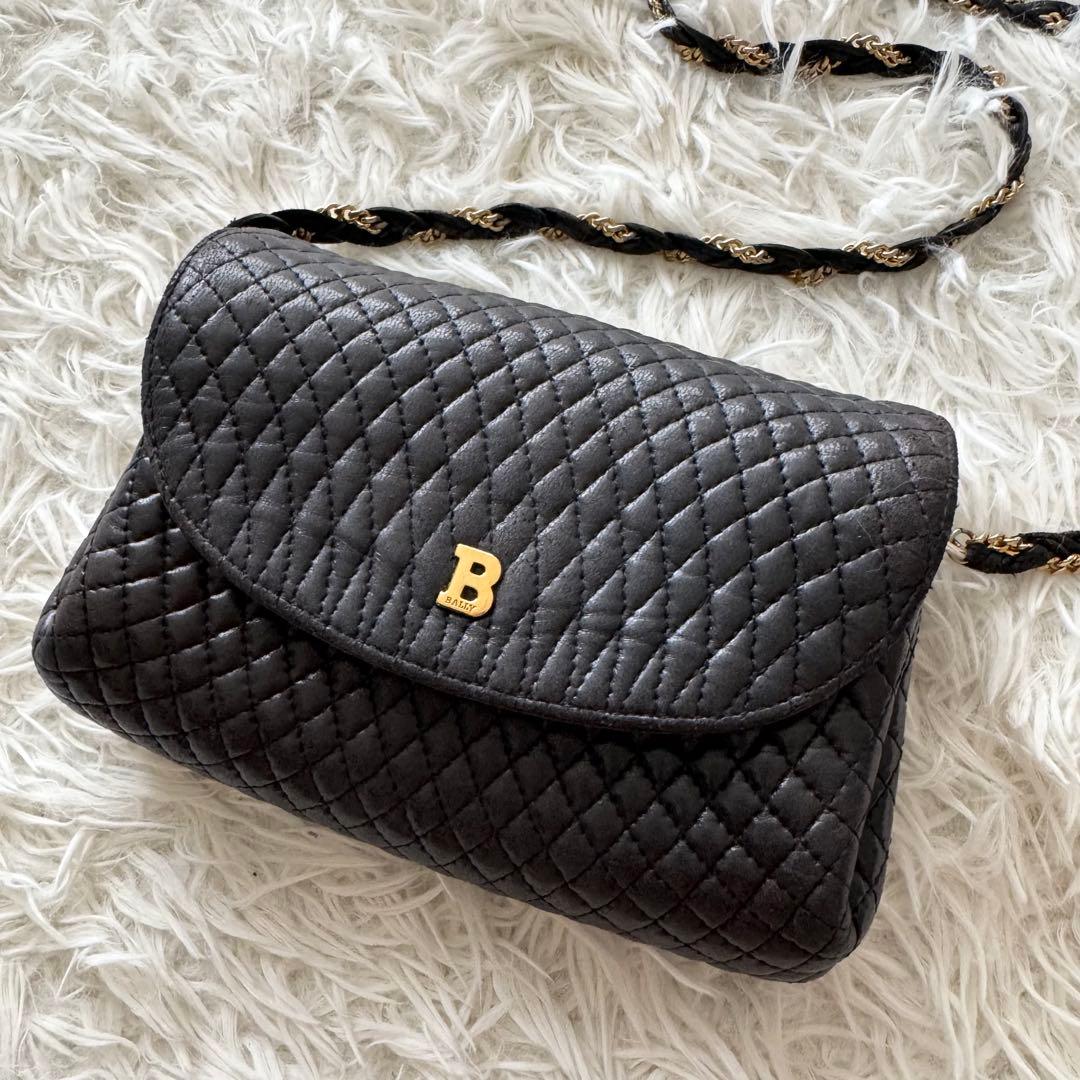 バリー】ショルダーバッグ チェーン キルティング レザー 黒 ダブル