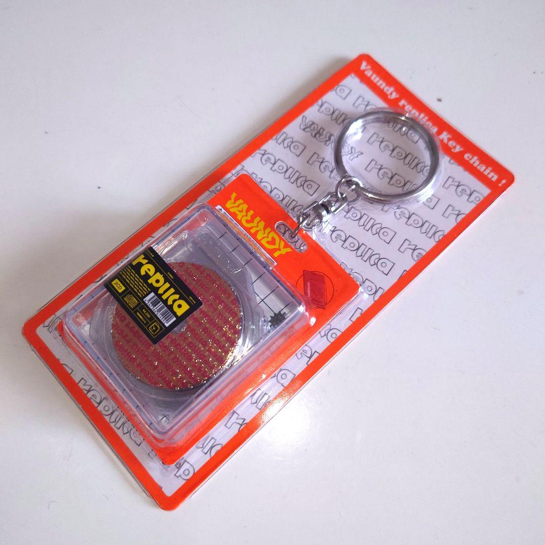新品】Vaundy replica キーホルダー - メルカリ