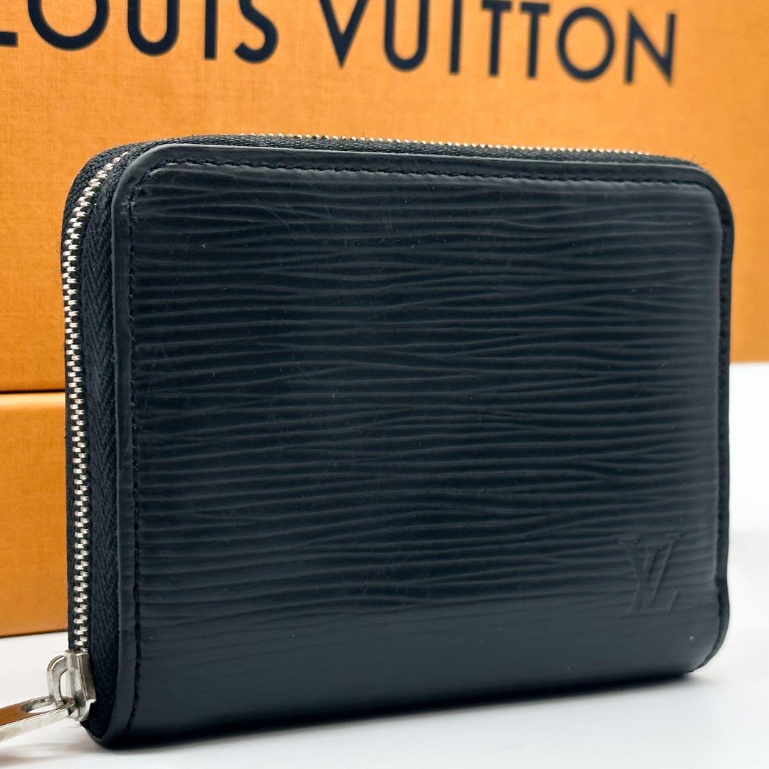 ルイヴィトン ジッピーコインパース エピ ブラック 小銭入れ コイン