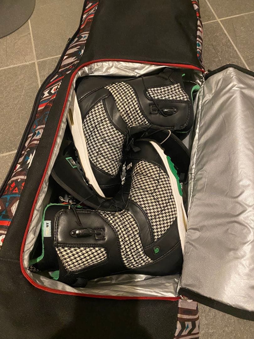 豪華4点】Burton スノーボードセット（ブーツ&ビンディング&ケース付）