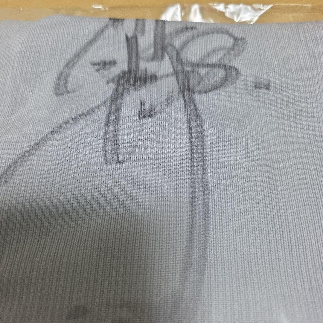 3*T様 中村奨吾 直筆サイン入りユニホーム