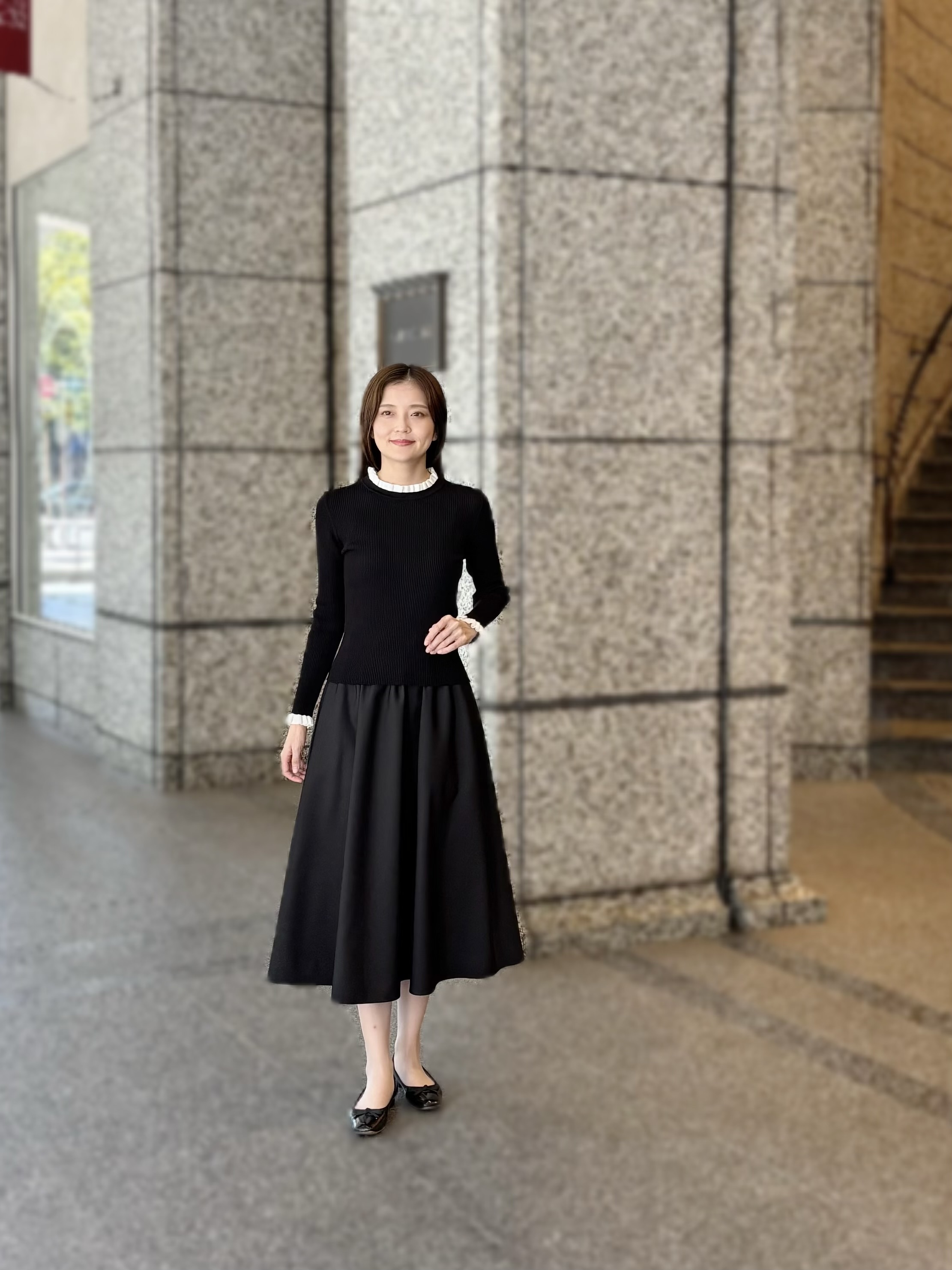 先週の人気アイテム＜バイカラーフリルデザインリブニットプルオーバー