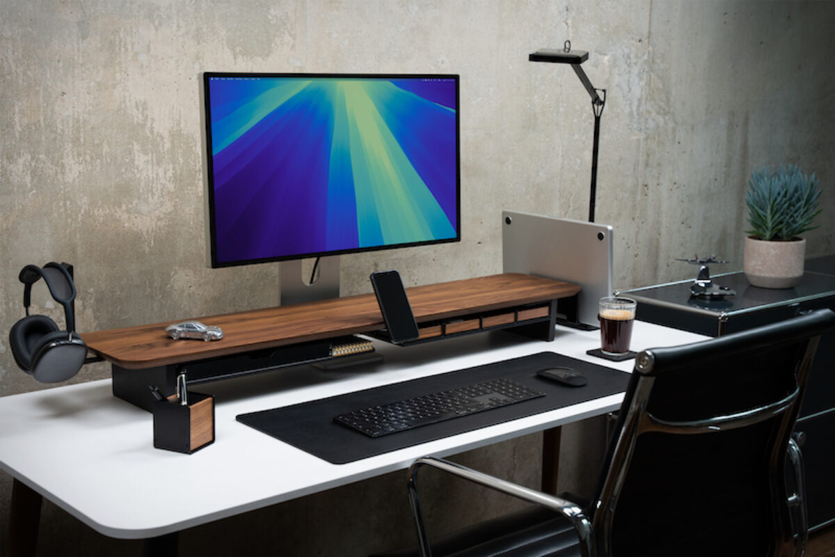 BALOLO's Setup Cockpit: The Desk Shelf System That Redefines