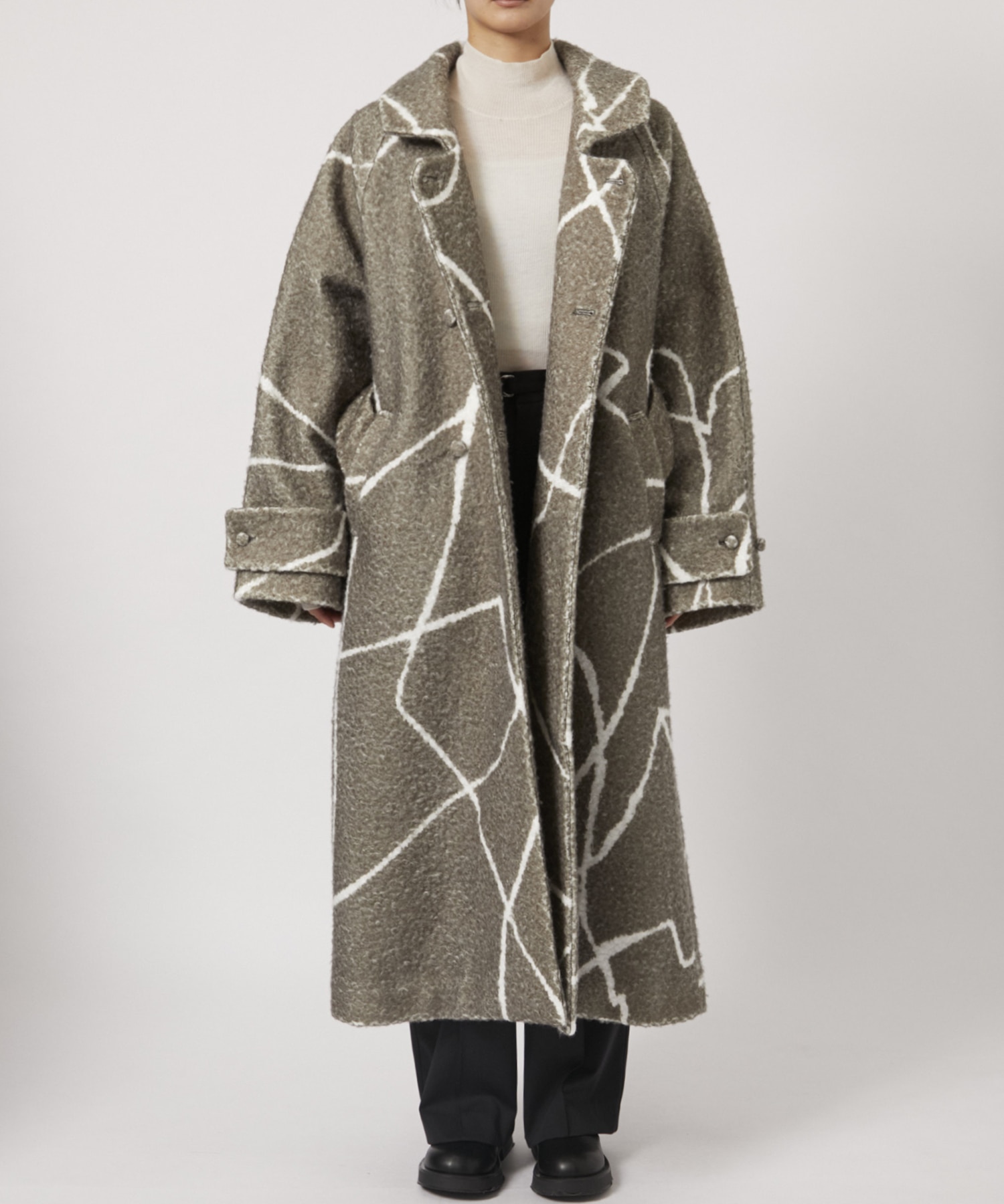 LITTLE FLARE LINE ART LONG COAT(S KHAKI): AMERI: WOMENS｜ STUDIOUS