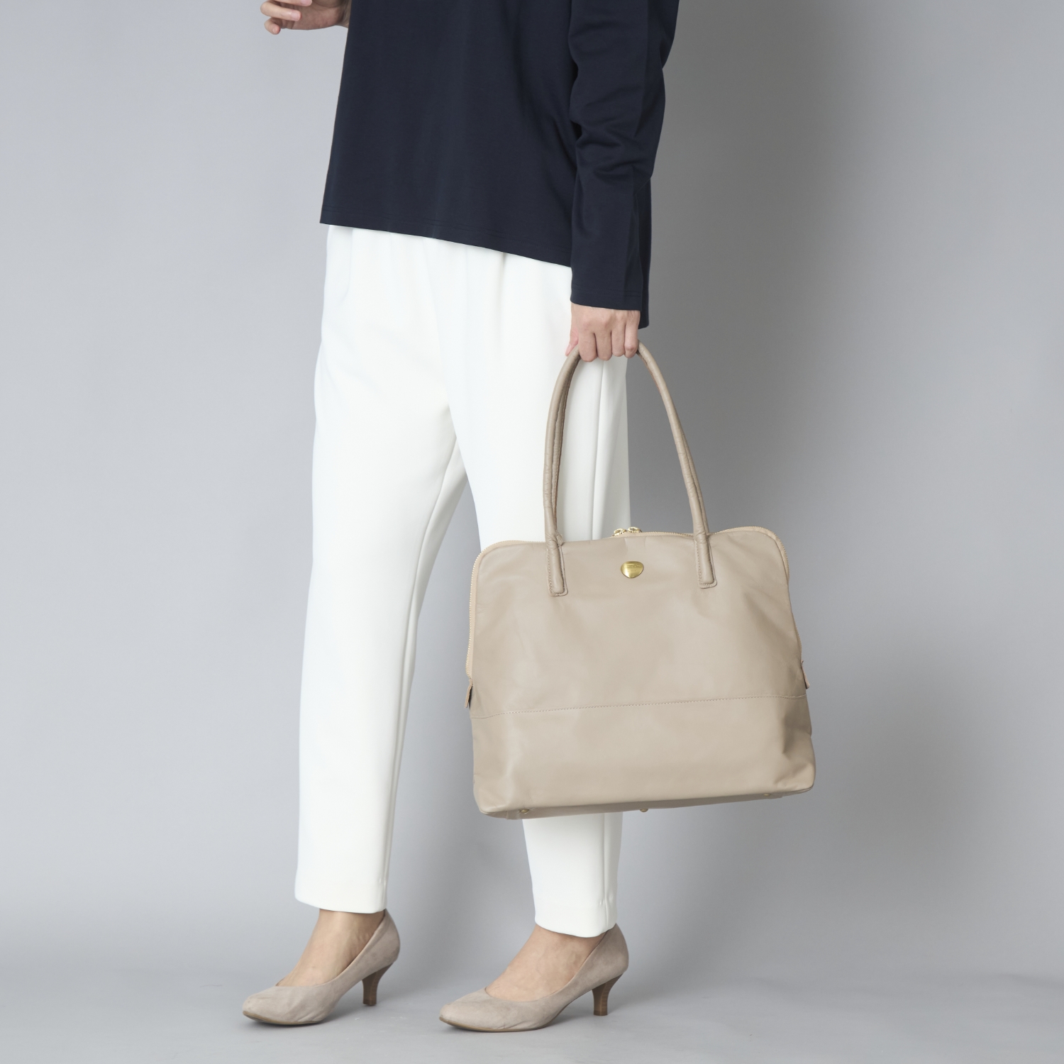 Neutral Gray/バッグ ハスキー L -お仕事にも普段使いもしやすい軽量