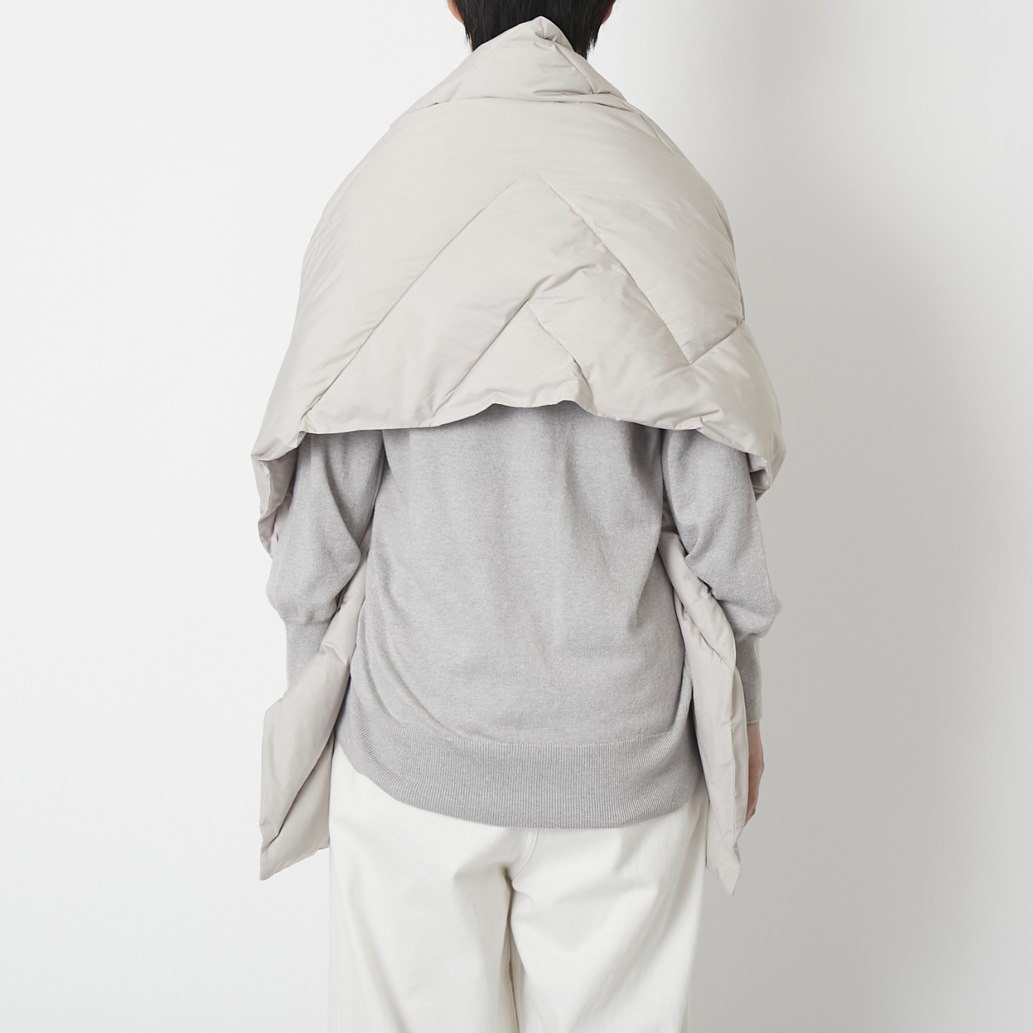 KWD/ダウンショール グリーンダウン -サッと羽織れてしっかり