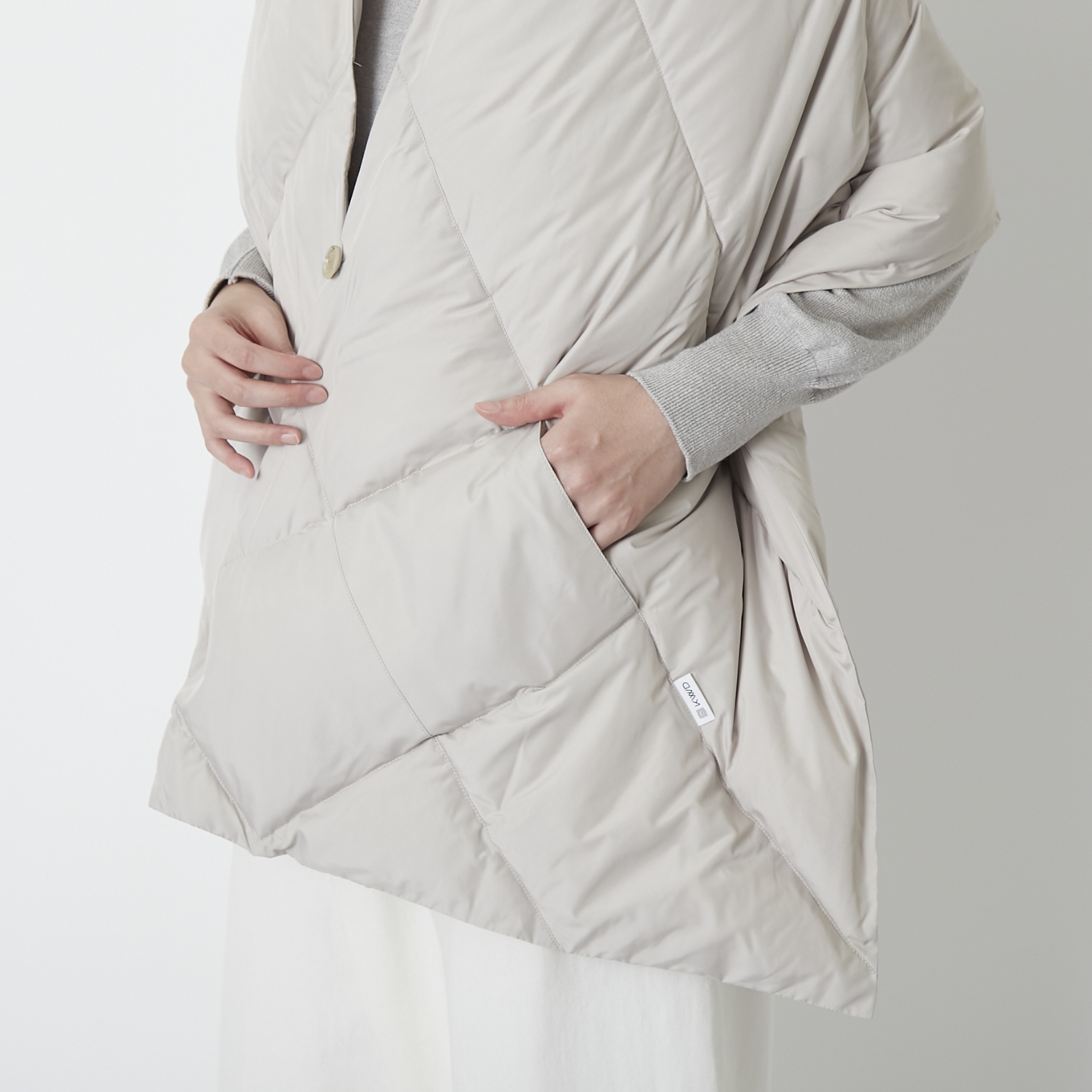 KWD/ダウンショール グリーンダウン -サッと羽織れてしっかり