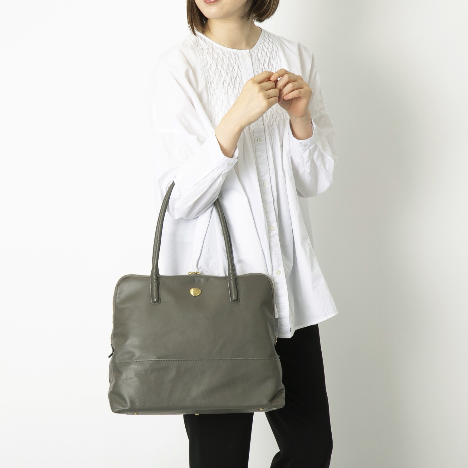 Neutral Gray/バッグ ハスキー L -お仕事にも普段使いもしやすい軽量