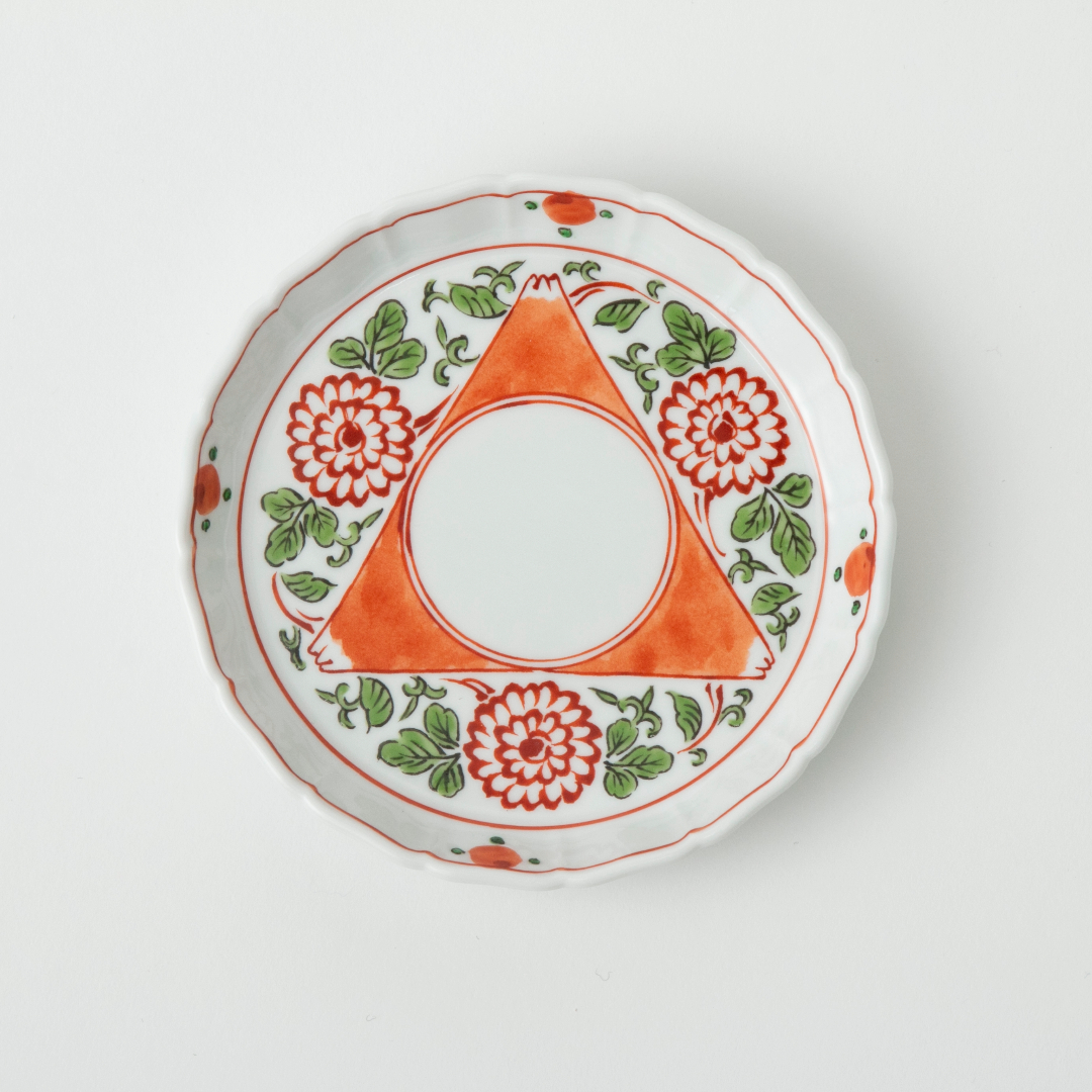 与山窯 桔梗渕4.5寸皿 色絵三方富士菊花文 -ハレの日の席を彩り豊かに