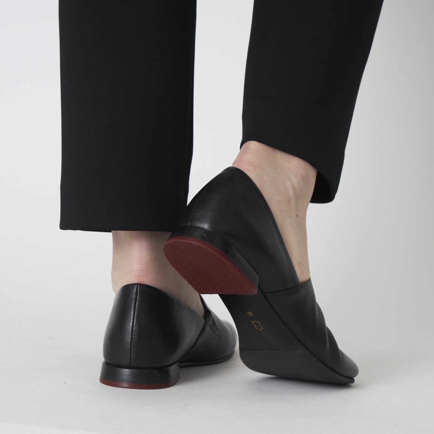 yuko imanishi＋/KEO -スタイリッシュなデザインだからきれいめな服装