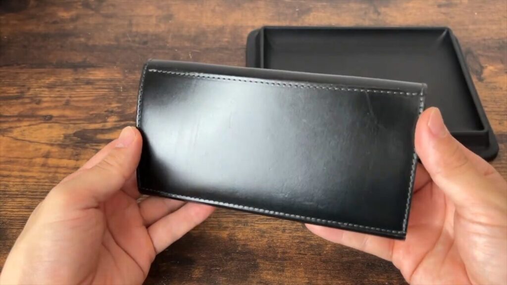 SAFUJIのうすめってどんな長財布？