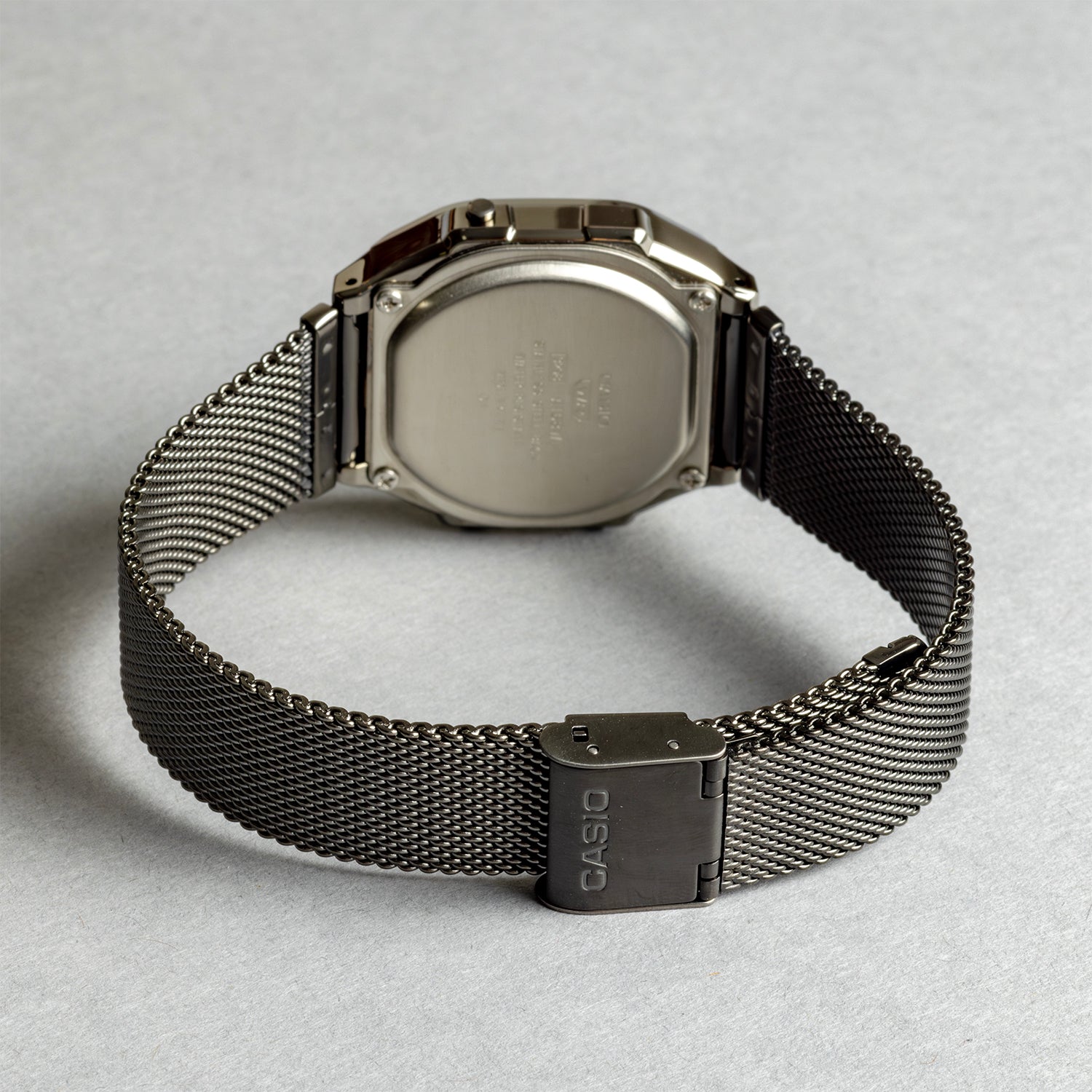 CASIO カシオ A168WEMB-1B メンズ 腕時計 日常生活用防水 10年保証