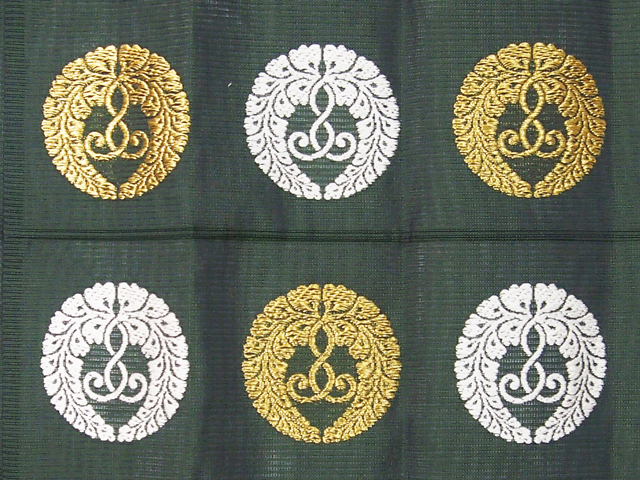 五条袈裟 夏用 大五条袈裟 下藤紋 絽無地 緑No.4 白金紋／お仏具・法衣